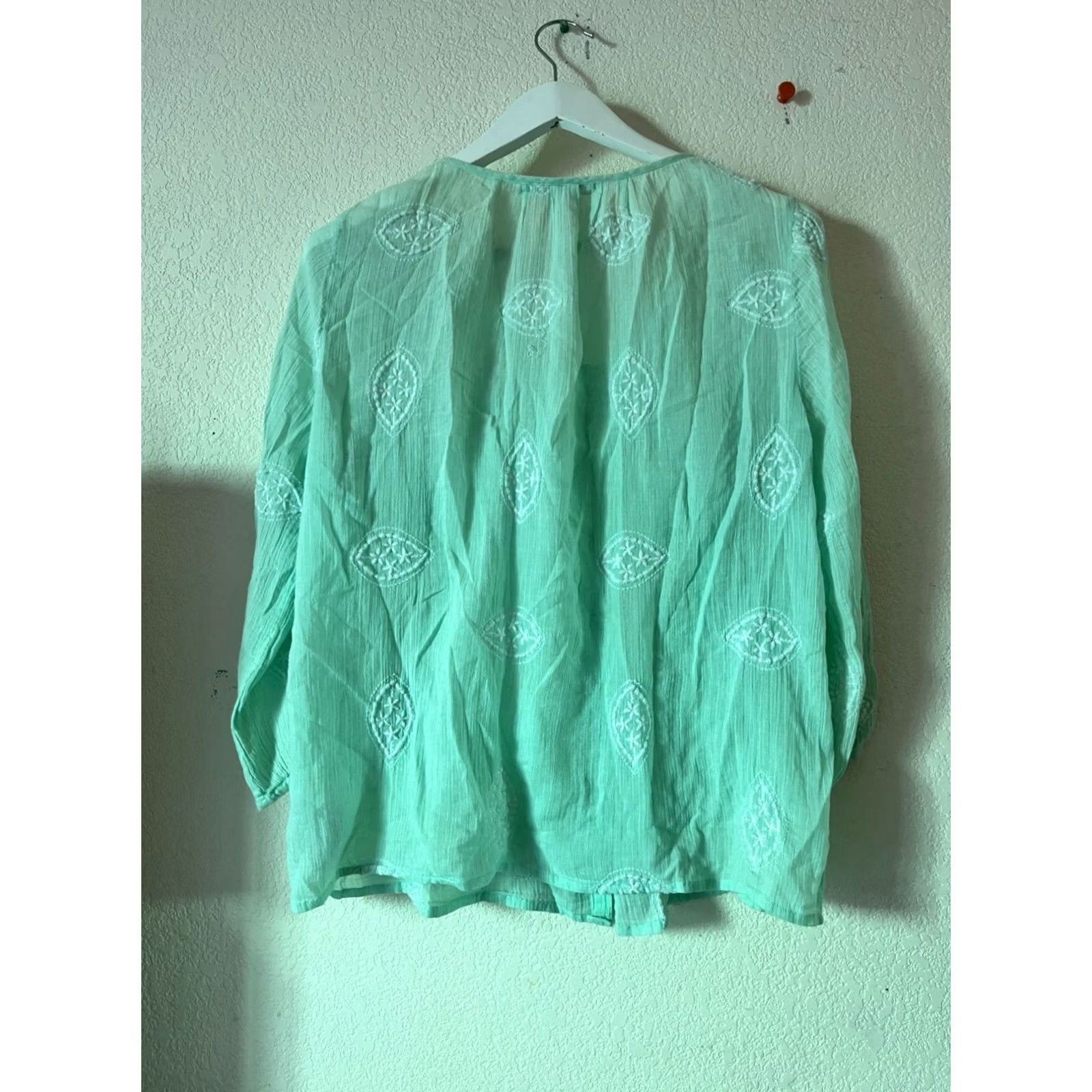 Boden Boden Mint Green Button-Up Embroidered Cotton Top Blouse Sz 8 Lightweight, 3/4 Sleeve, Round Neck, Button Front, Regular Fit, Womens, Vintage: No Size M / US 6-8 / IT 42-44 - 4 Thumbnail