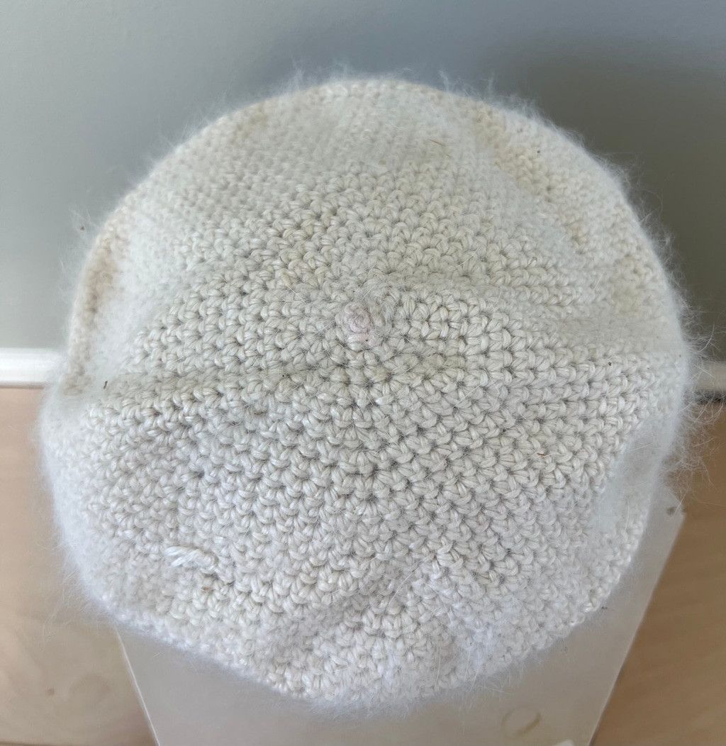 Vintage 1950s Vintage Pink Cashmere Knitted Handmade Beret Child Hat Size ONE SIZE - 7 Thumbnail