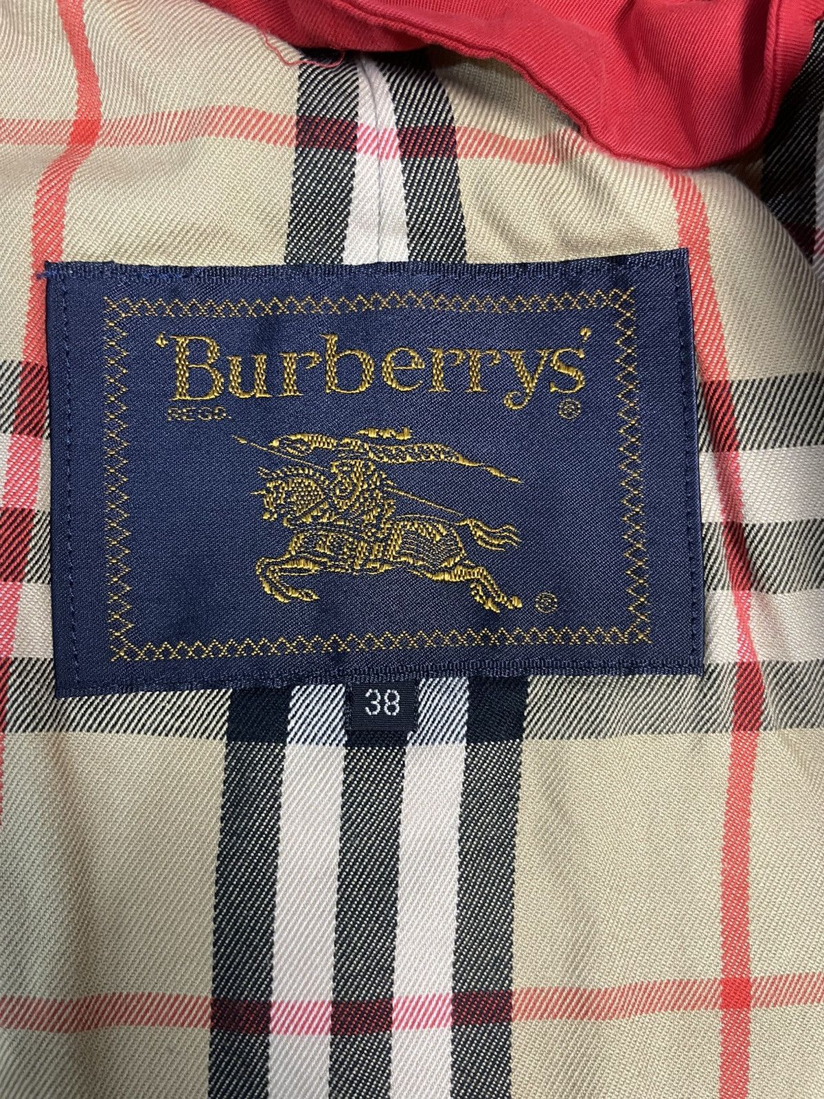 Burberry Burberry Red Novacheck Sunfaded Trench Coat Size US M / EU 48-50 / 2 - 8 Thumbnail