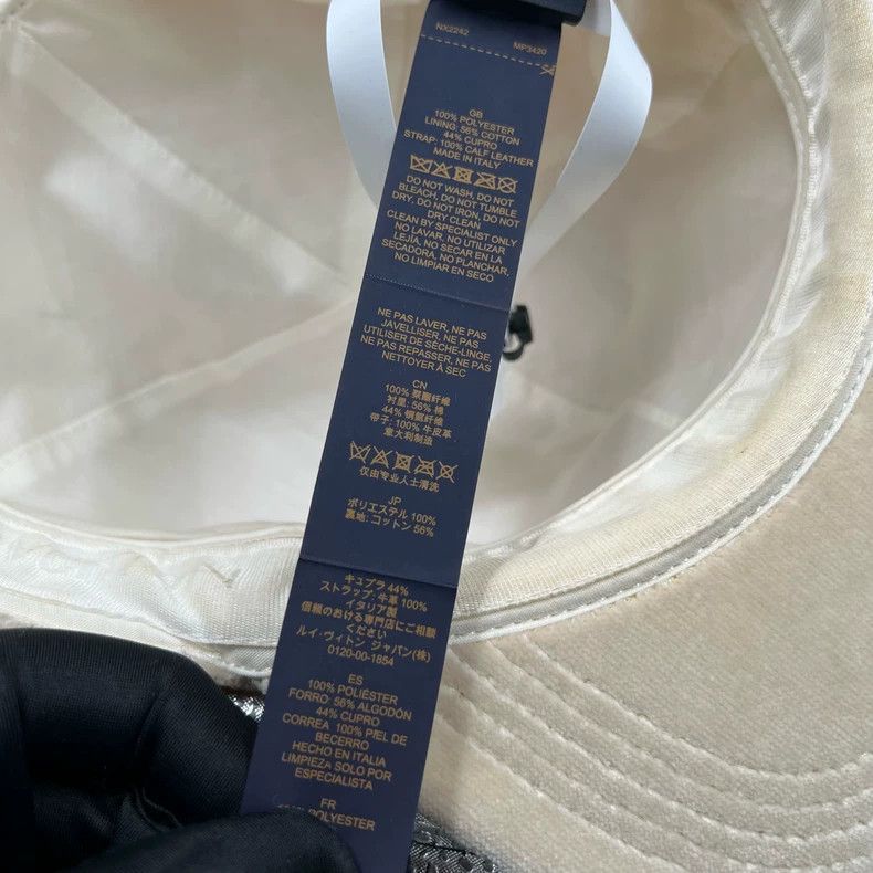 Louis Vuitton Louis Vuitton Flocked presbyopic baseball cap Size ONE SIZE - 5 Thumbnail