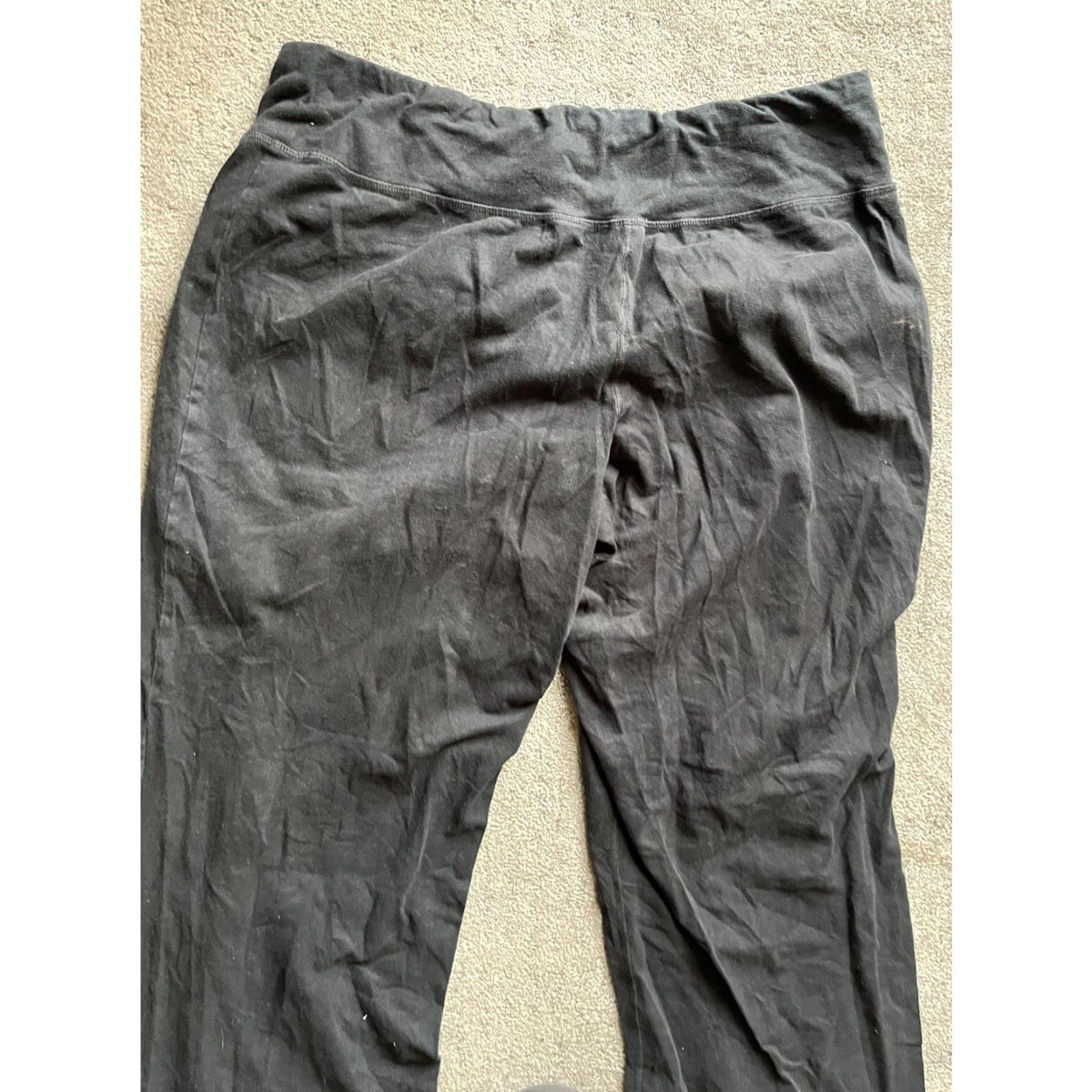 Champion Champion Leggings Women XXL Black Pull On Wide Leg Flared Inseam 28 in Polyester Blend Activewear Regular Size Type: Regular Size 40" / US 18 - 4 Thumbnail