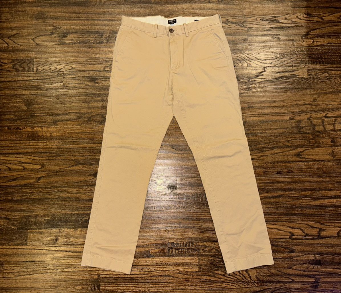 J.Crew J. Crew Straight-Fit Flex Chino Pant Khaki Size 32 X 32 Size US 32 / EU 48 - 2 Thumbnail