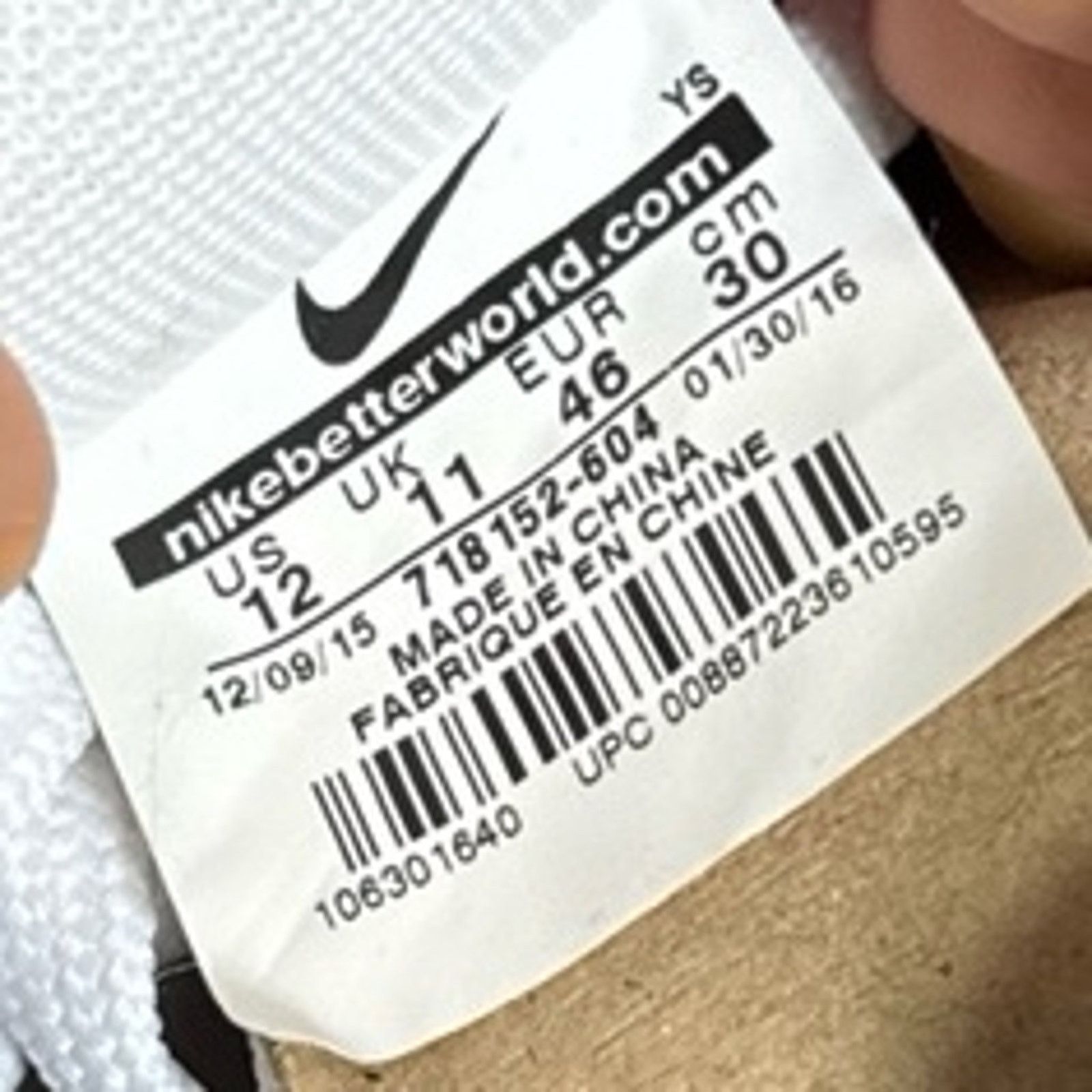 Nike 2016 Nike Air Force 1 Low Game Red Canvas Gum Bottom Size US 12 / EU 45 - 9 Thumbnail
