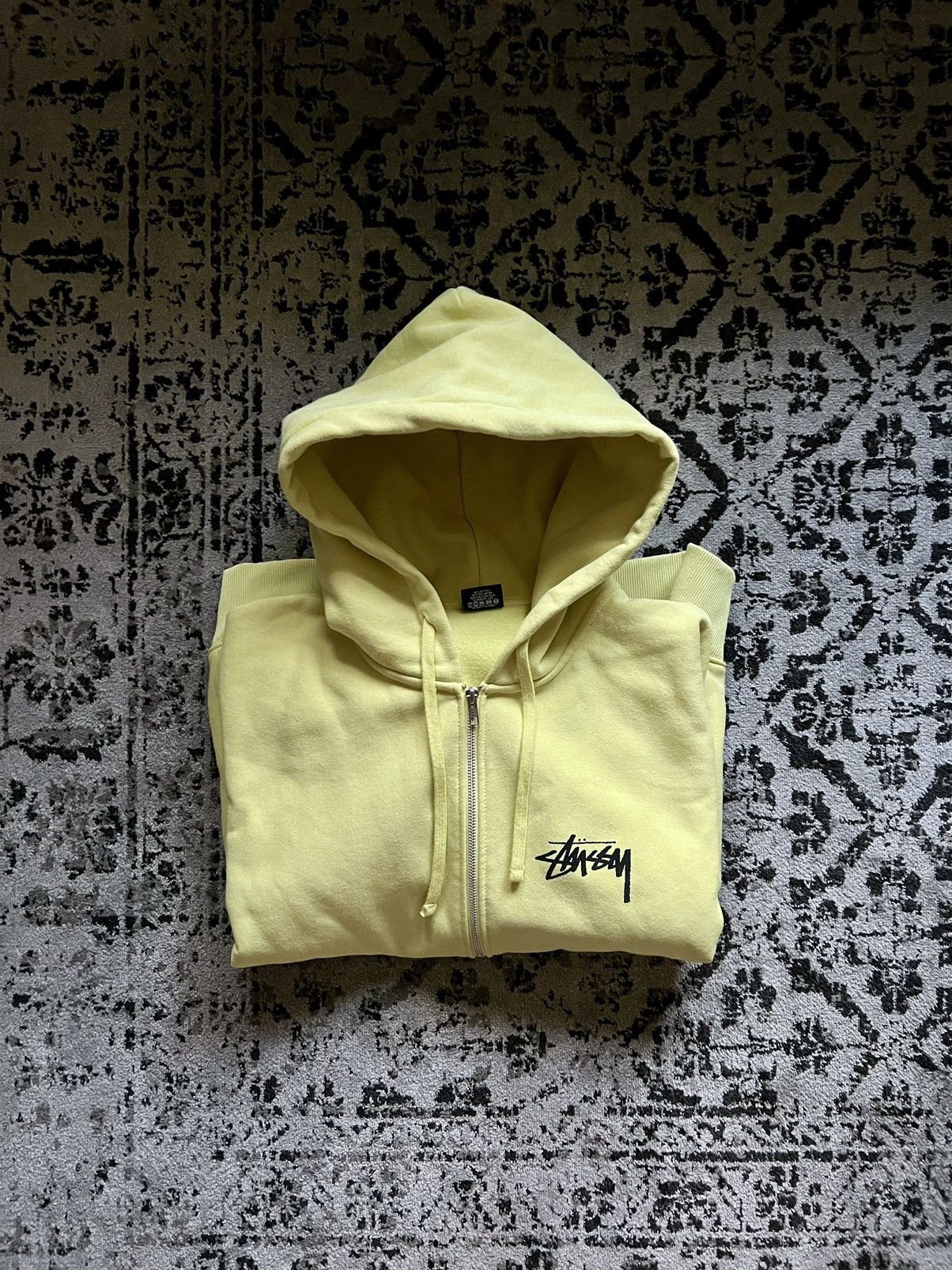 Stussy STUSSY BURNING STOCK HOODIE YELLOW - XL Size US XL / EU 56 / 4 - 1 Thumbnail