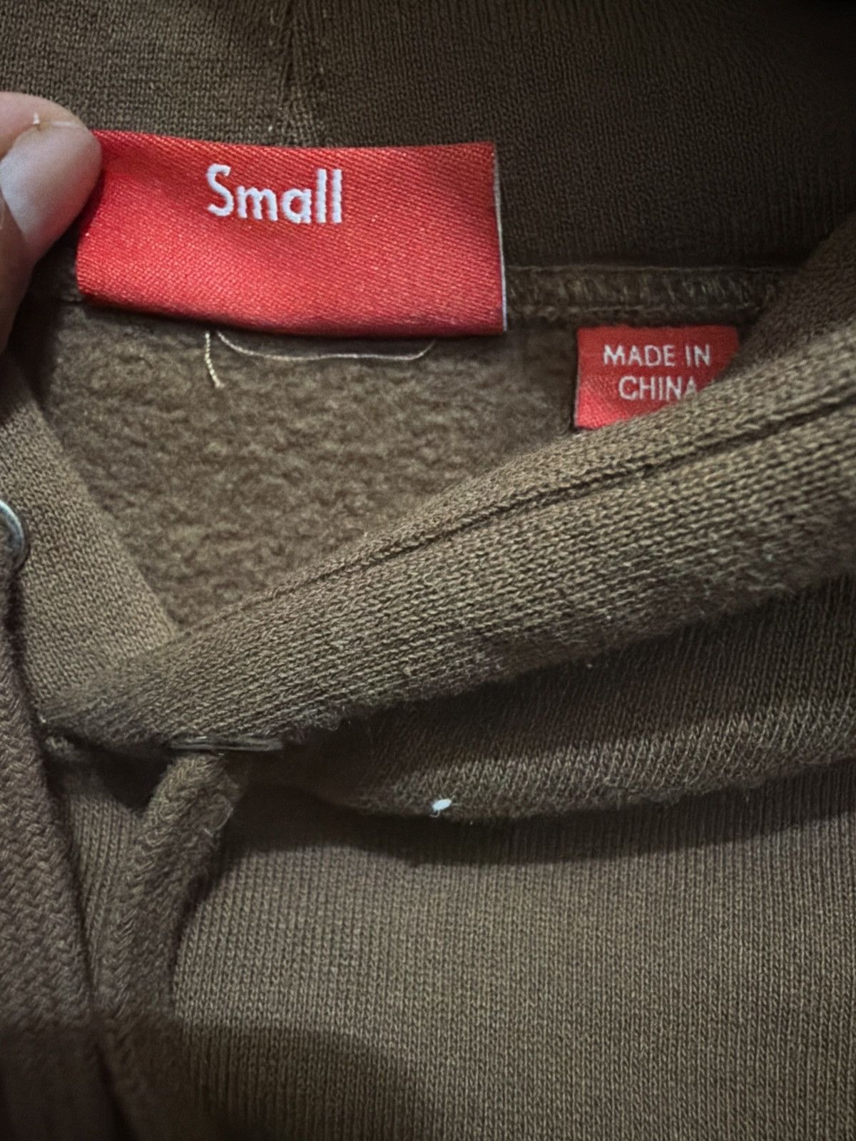 Supreme Brown Supreme Hoodie Size US S / EU 44-46 / 1 - 3 Thumbnail