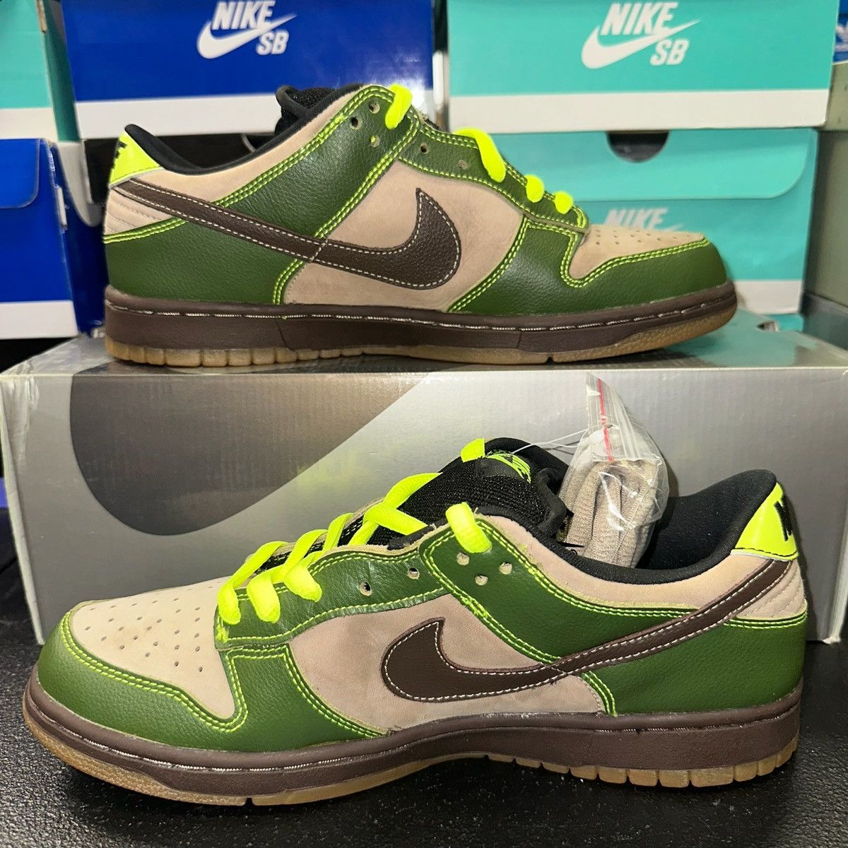 Nike Size 10.5 - Nike Dunk Pro SB Low Jedi - 304292-222 Size US 10.5 / EU 43-44 - 2 Thumbnail