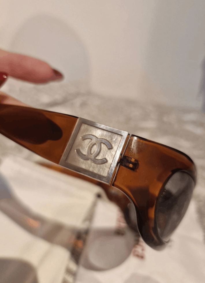 Chanel Chanel Sunglasses 5069 Rhinestone Logo Rimless Vintage Size ONE SIZE - 2 Thumbnail