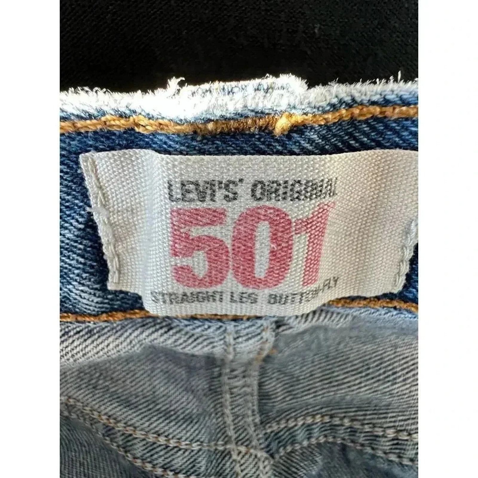 Levi's Levi’s Vintage 90s Original fit 501 button fly jeans 34x30 Size US 34 / EU 50 - 6 Thumbnail