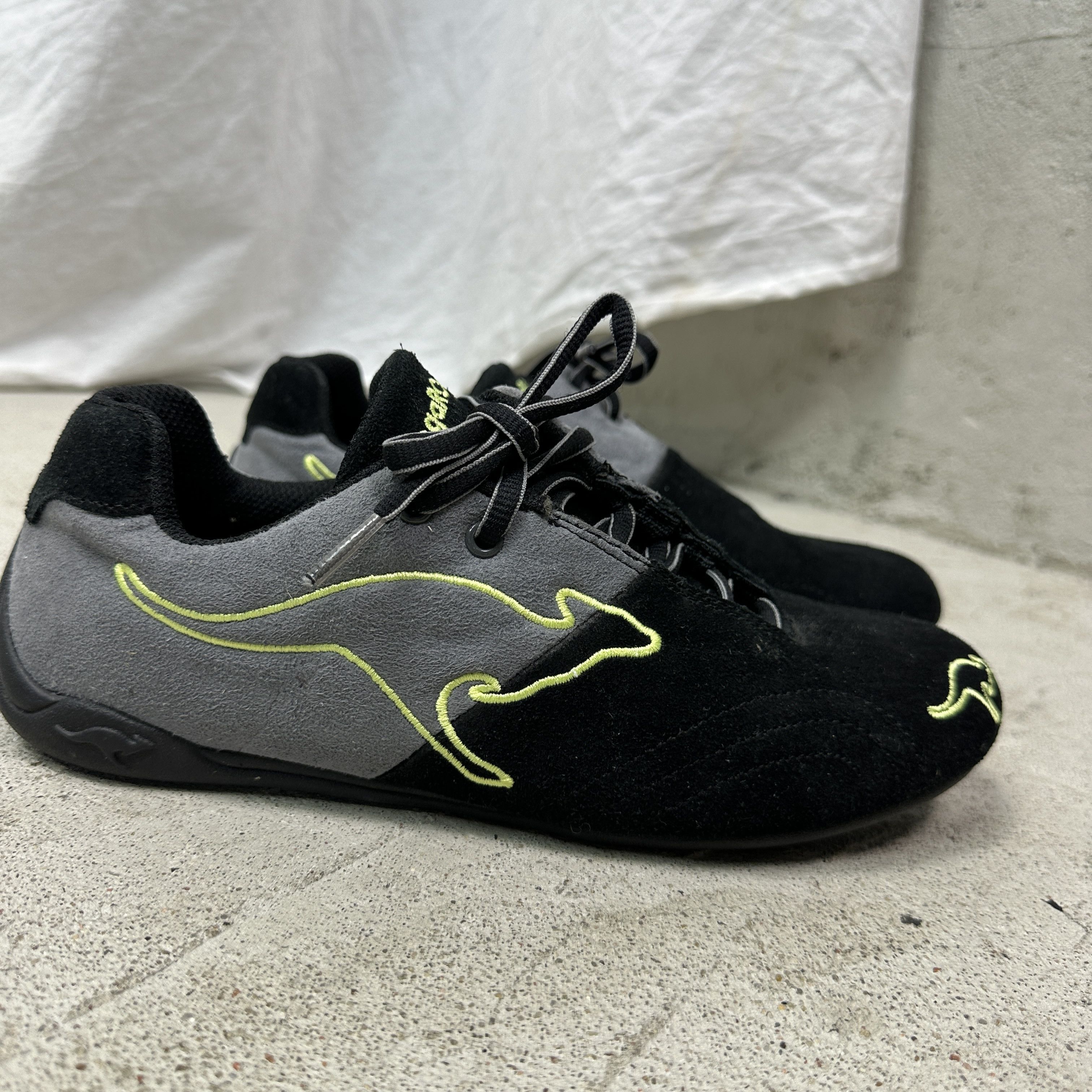 KangaROOS Vintage Asymmetrical Sporty Kangaroos Sneakers Y2K Size US 6 / EU 39 - 3 Thumbnail