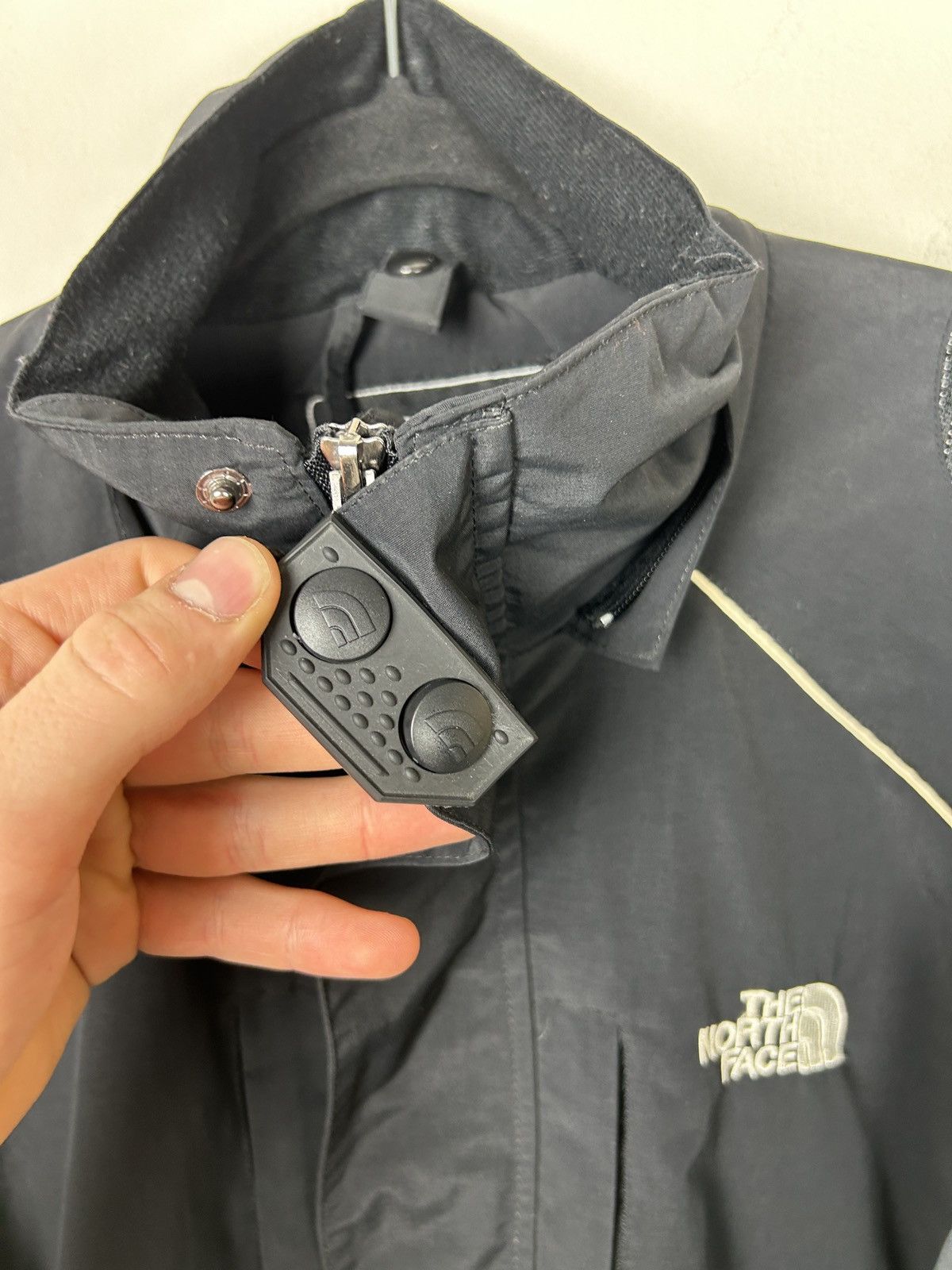 The North Face × Vintage The North Face Vintage Summit Series Shell Jacket Size US XL / EU 56 / 4 - 6 Thumbnail