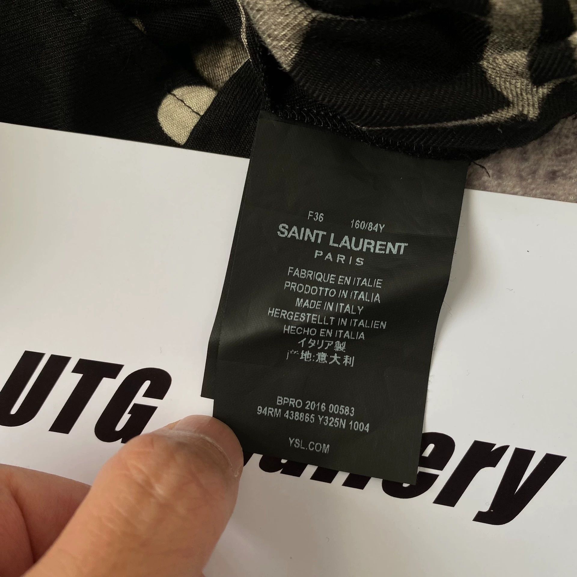 Saint Laurent Paris Saint Laurent SLP Musical Note Shirt Size US M / EU 48-50 / 2 - 7 Thumbnail