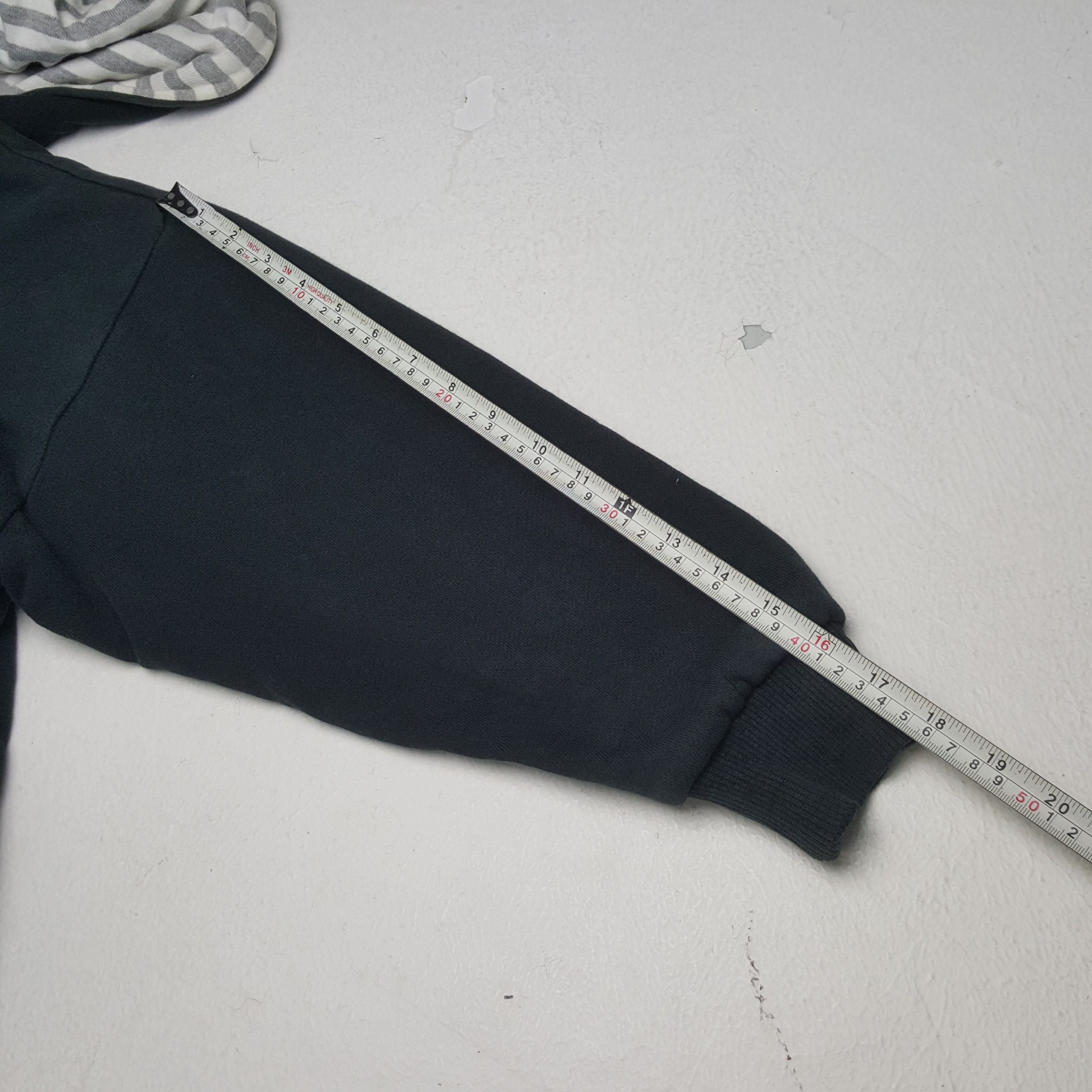 Issey Miyake Vintage I.S. ISSEY MIYAKE Japan Designer Reversible Hoodies Size US L / EU 52-54 / 3 - 9 Thumbnail