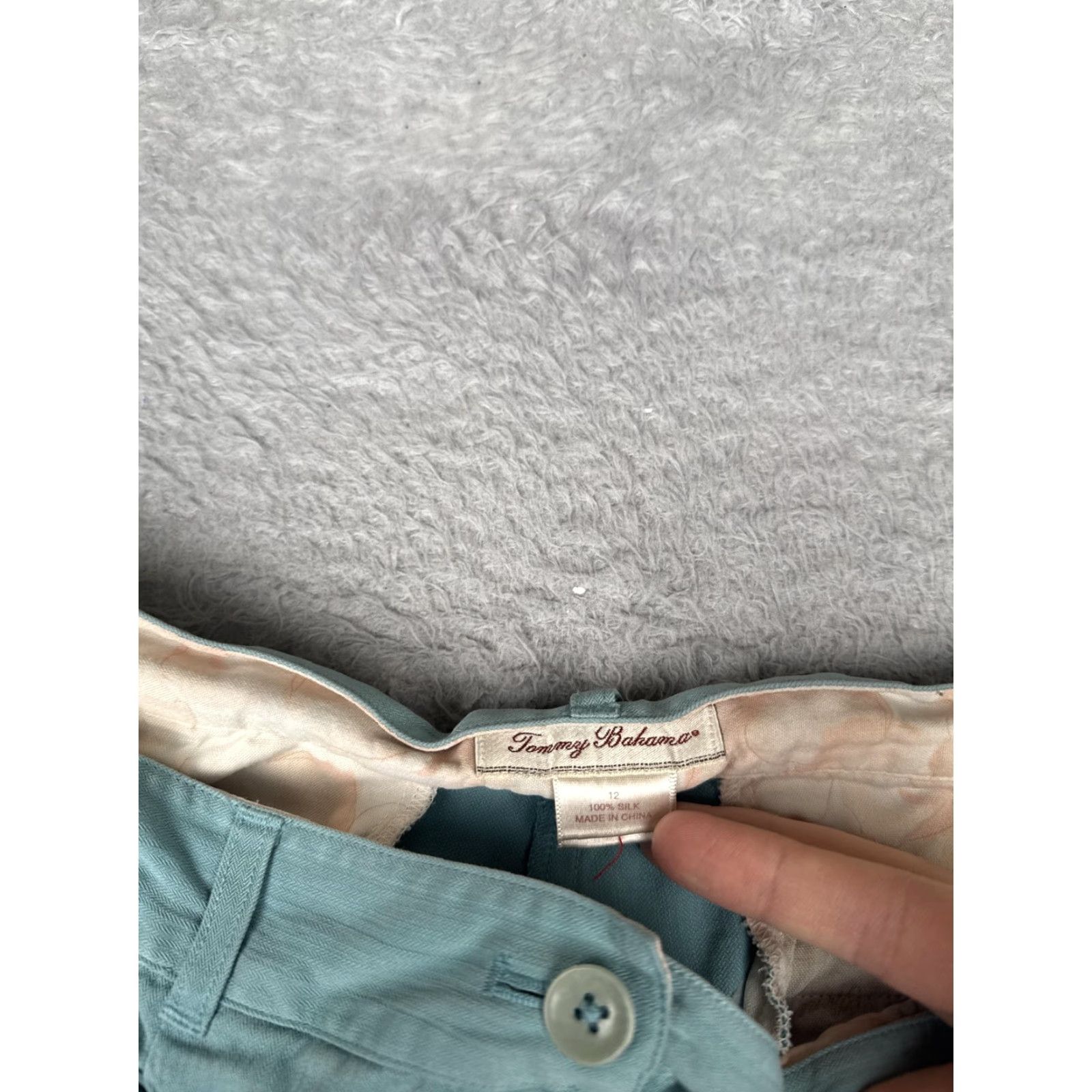 Tommy Bahama Tommy Bahama Shorts 12 Green 100% Silk Pleated Dressy Casual Herringbone Womens Size 34" / US 12 / IT 48 - 7 Thumbnail