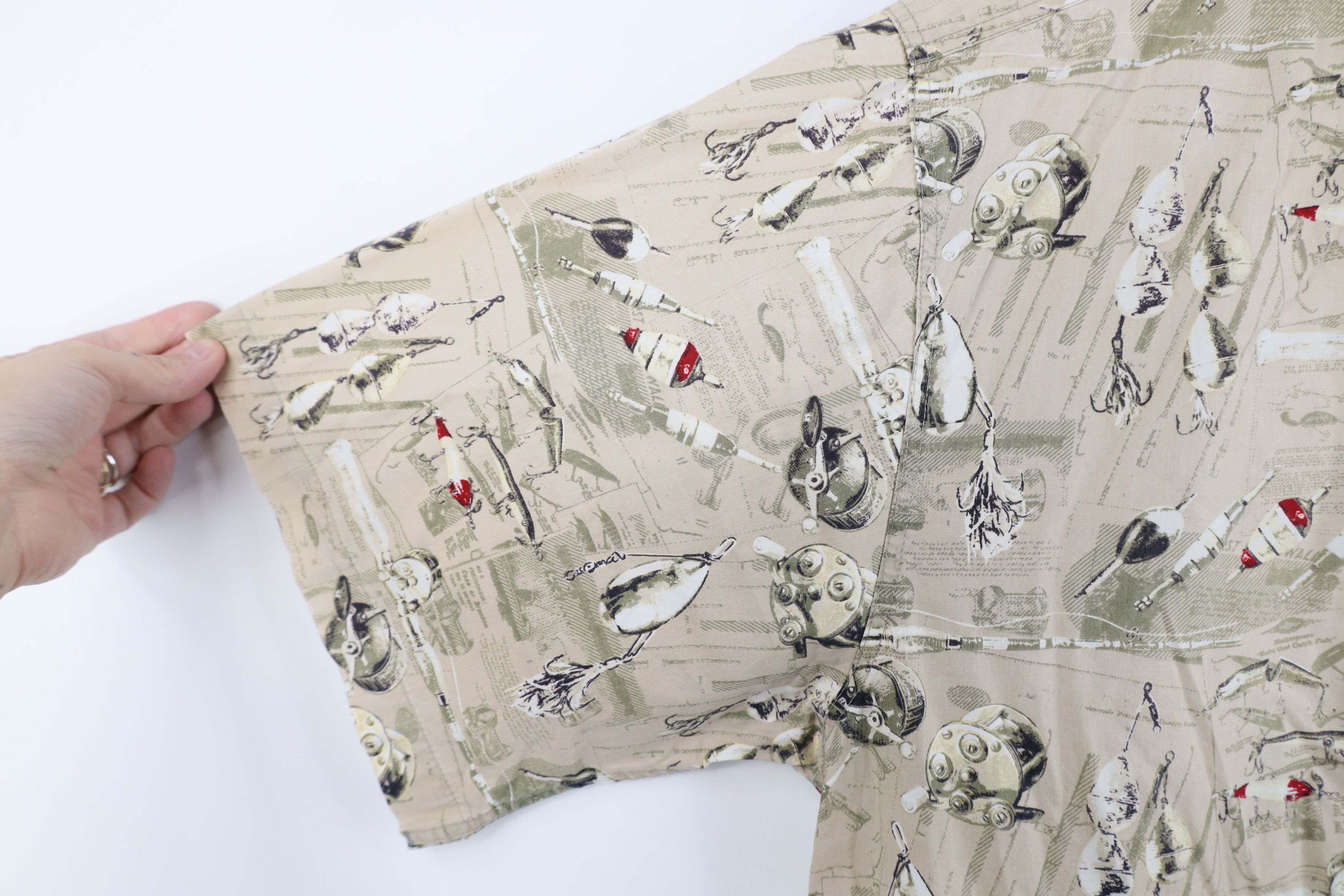Vintage Vintage Streetwear Fishing All Over Print Button Down Shirt Size US L / EU 52-54 / 3 - 5 Thumbnail