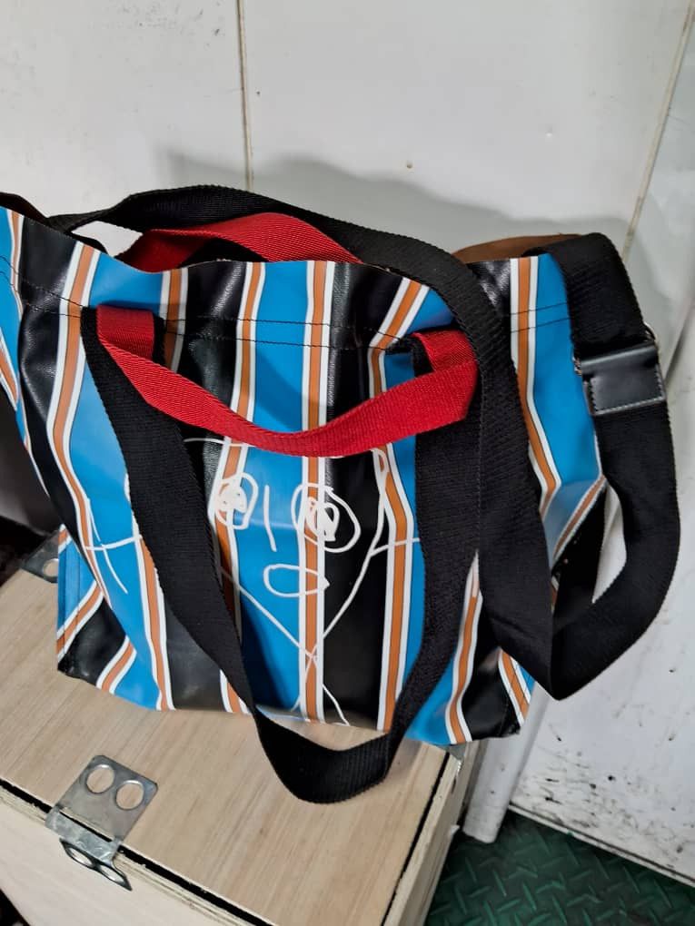 Plan C pili and bianca tote bag