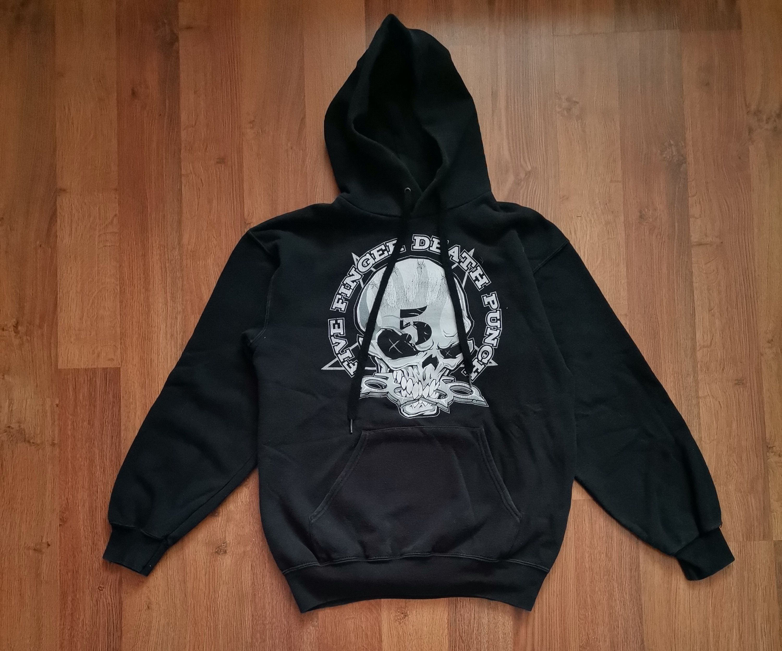 Band Tees × Fruit Of The Loom Fruit of the Loom Five Finger Death Punch 2014 Hoodie Size US S / EU 44-46 / 1 - 4 Thumbnail