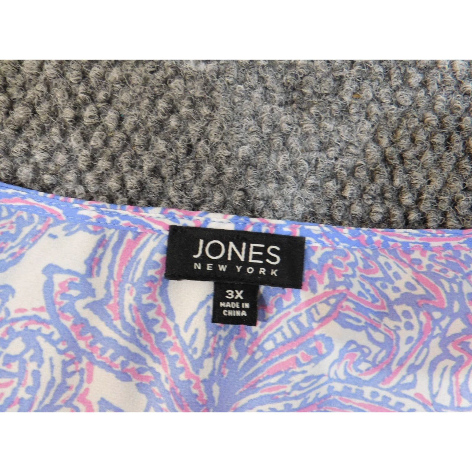 Jones New York Jones New York Blouse 3X Womens Pullover Polyester Purple Geometric Floral Round Neck Long Sleeve Plus Size Classic Lightweight Size XXL / US 16-18 / IT 52-54 - 4 Thumbnail