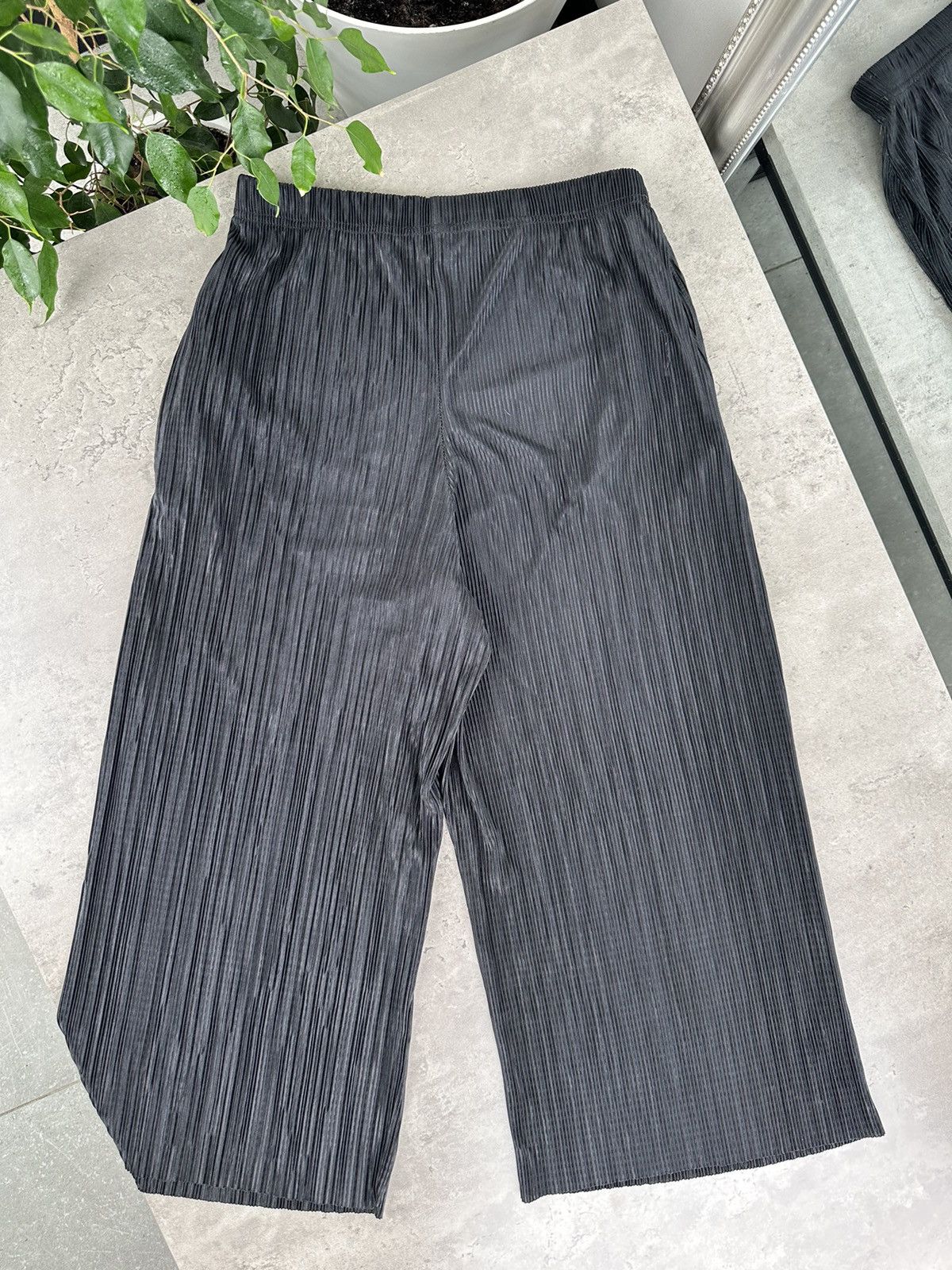 Japanese Brand Vintage Cropped Pleated Pants Size US 28 / EU 44 - 8 Thumbnail