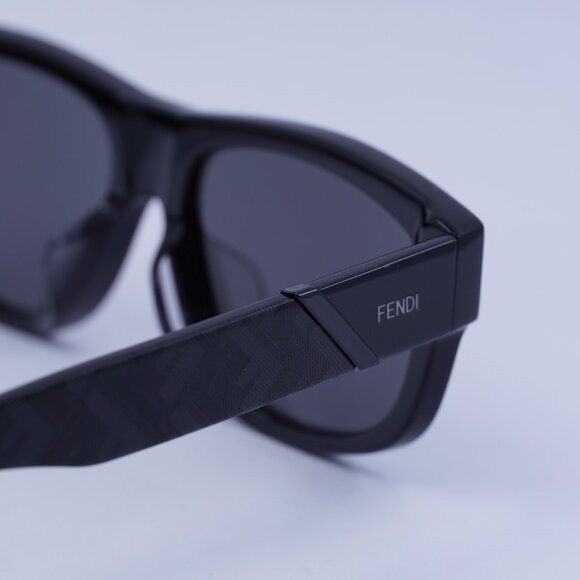 Fendi 🕶️ New Fendi FE40157F 01A Sunglasses - Shiny Black Frame Size ONE SIZE - 5 Thumbnail