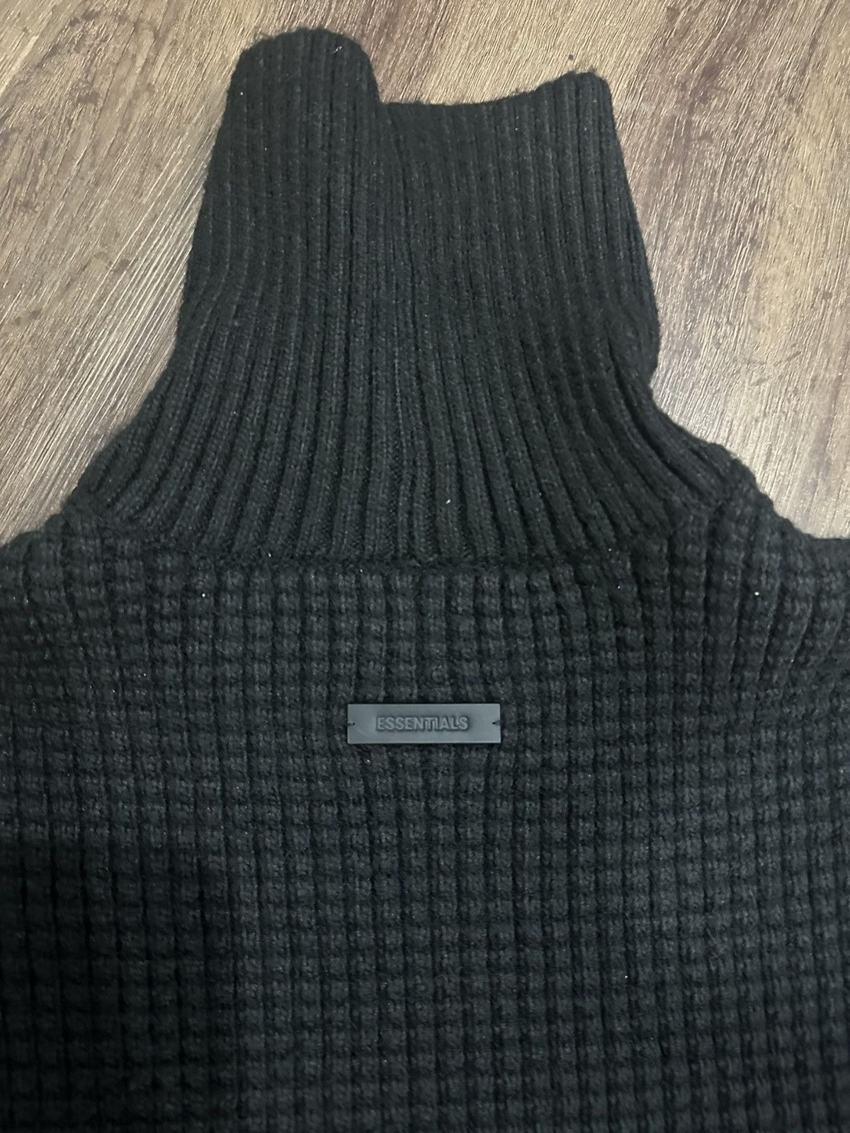 Fear of God Fear of God Essentials Black Knit Sweater Size US M / EU 48-50 / 2 - 3 Thumbnail