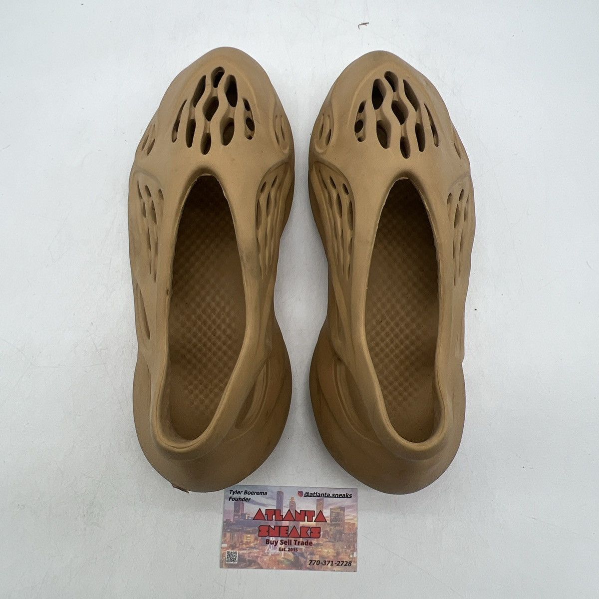 Adidas Yeezy foam runner clay taupe Size US 8 / EU 41 - 6 Thumbnail