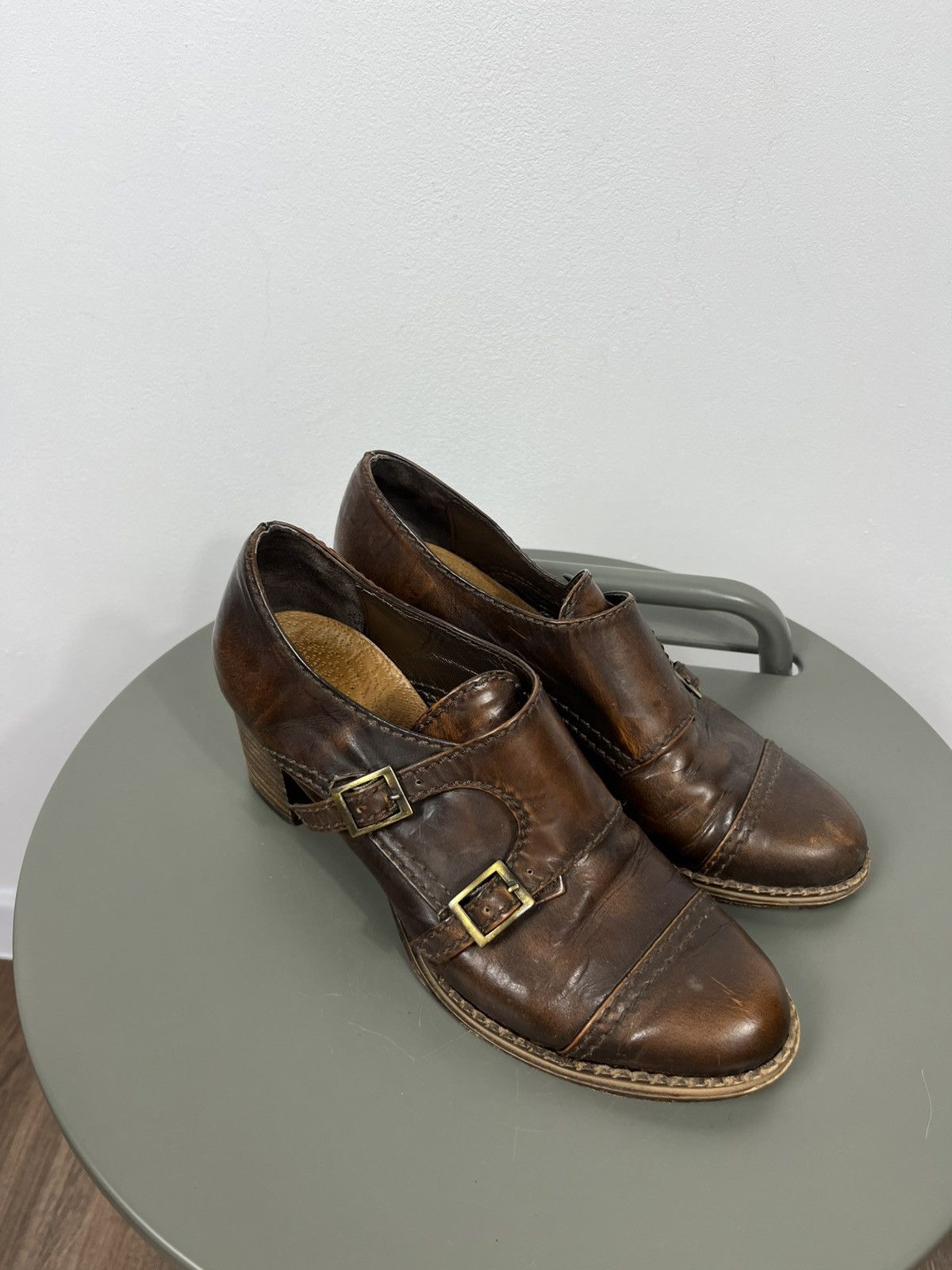 Leather Women’s Leather Buckle Heeled Shoes Brown Vintage EU 38 Size US 7 / IT 37 - 2 Thumbnail