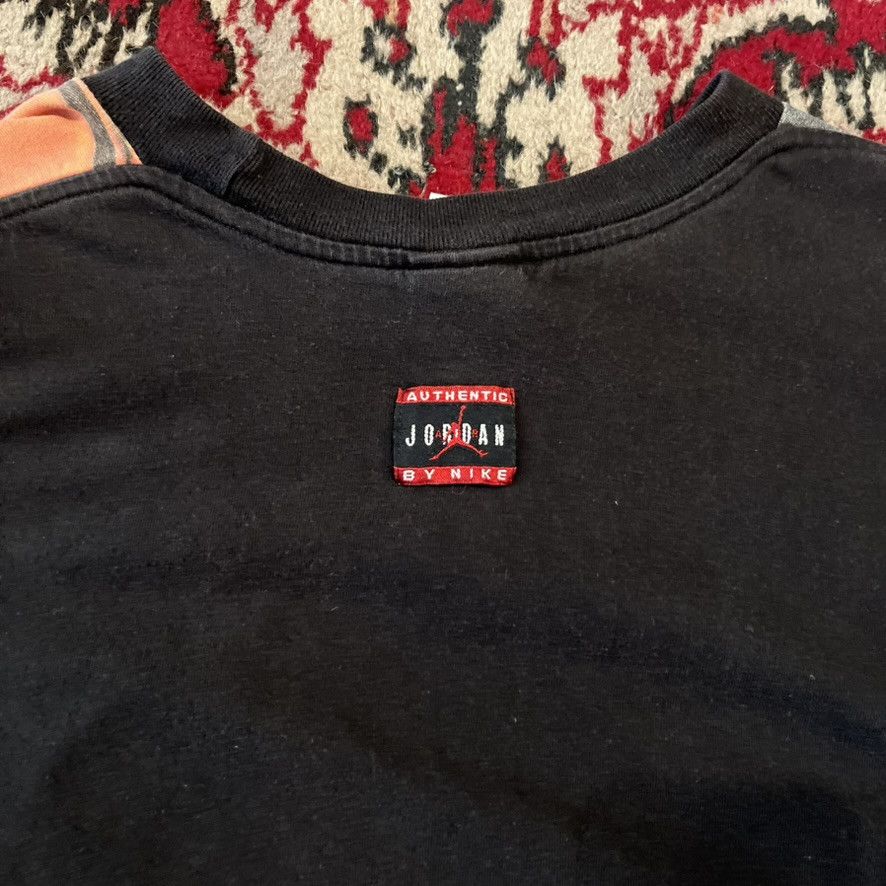 Nike 90s Nike Air Jordan all over print T-shirt Size US XL / EU 56 / 4 - 4 Thumbnail