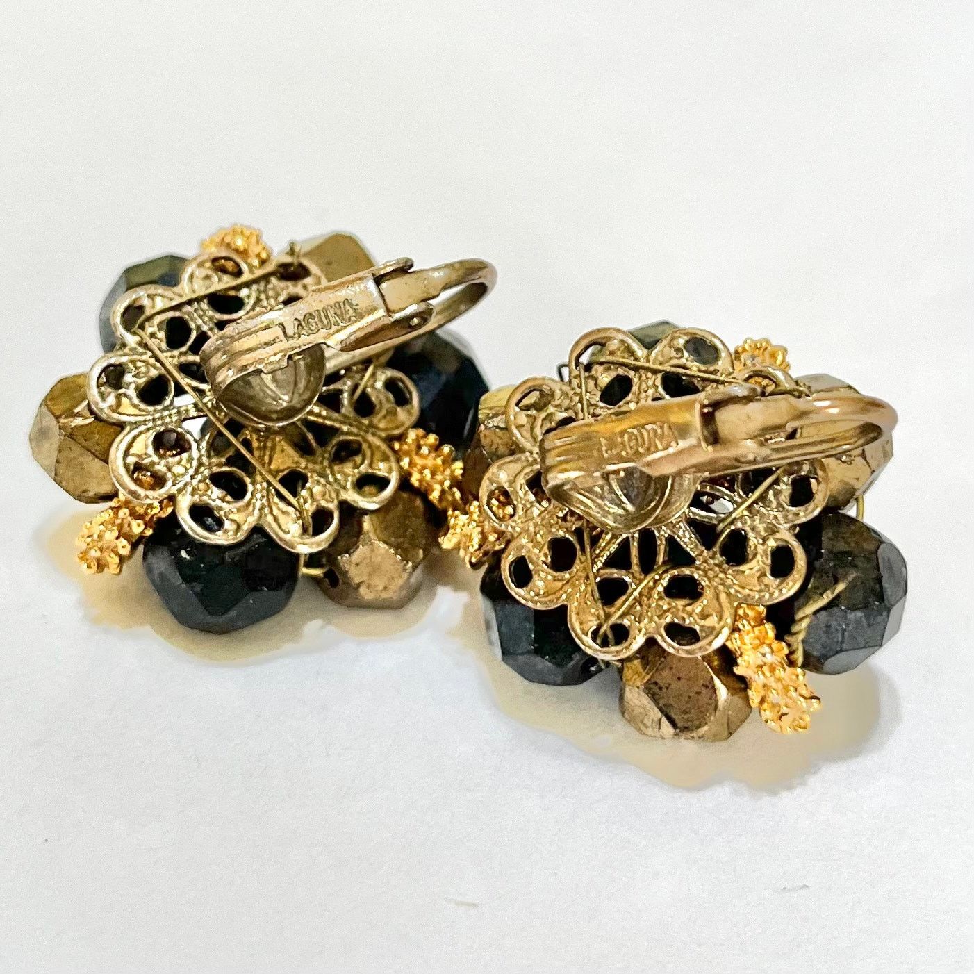 Vintage Vintage Laguna Black Gold Glass Beaded Clip-On Earrings Size ONE SIZE - 3 Thumbnail