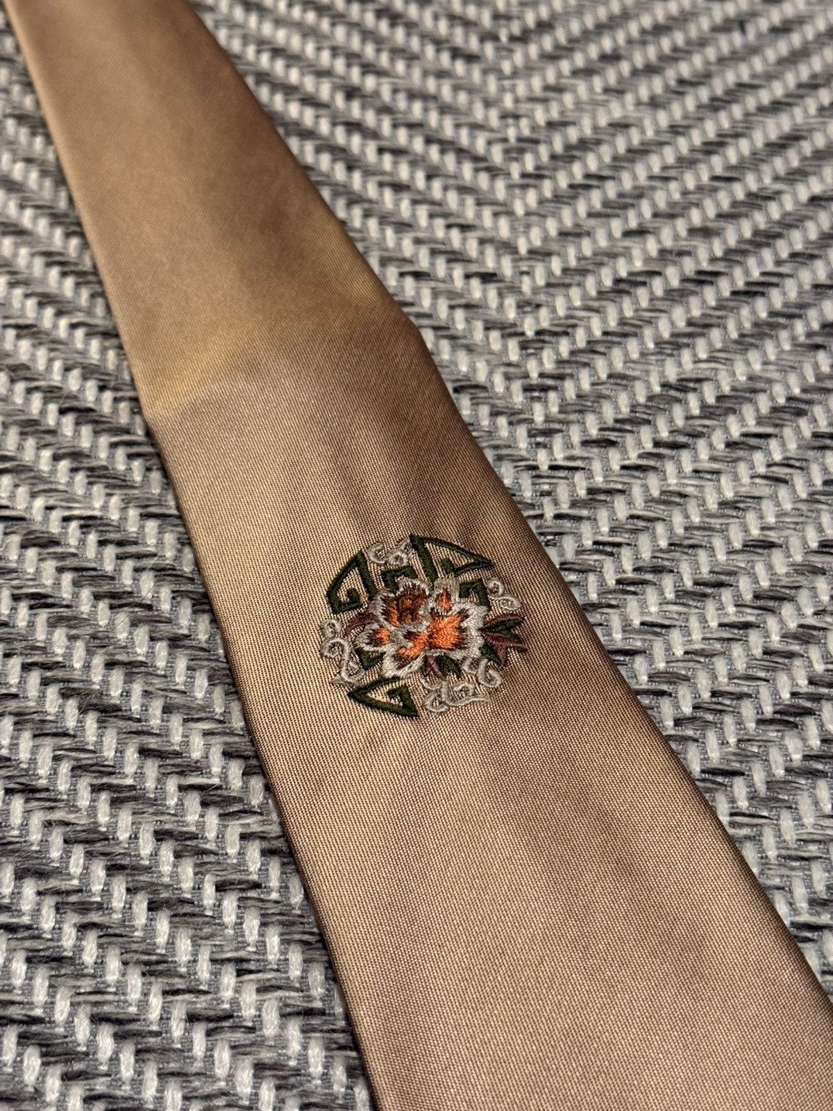 Jean Paul Gaultier Jean Paul Gaultier Floral Vintage Tie Size ONE SIZE - 1 Thumbnail