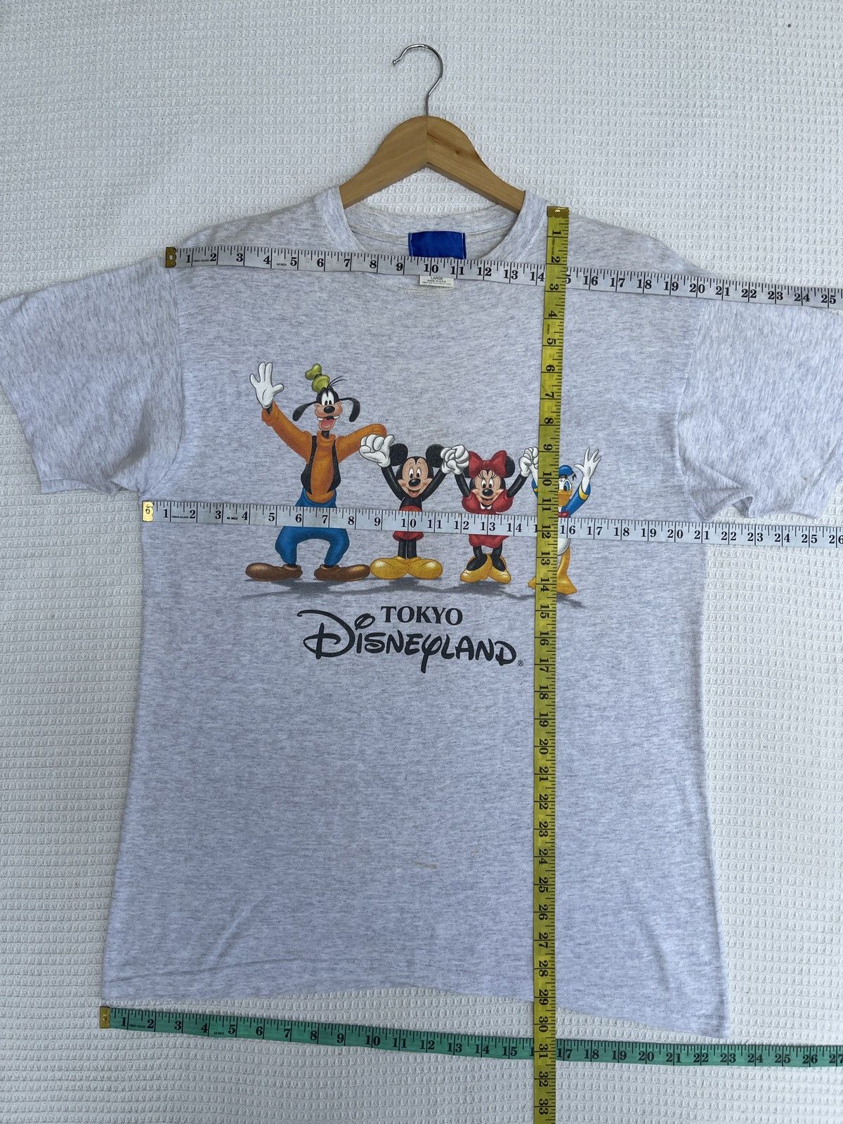 Disney Rare🔥Vintage 90s Tokyo Disneyland Mirror T-Shirt Size US L / EU 52-54 / 3 - 12 Thumbnail