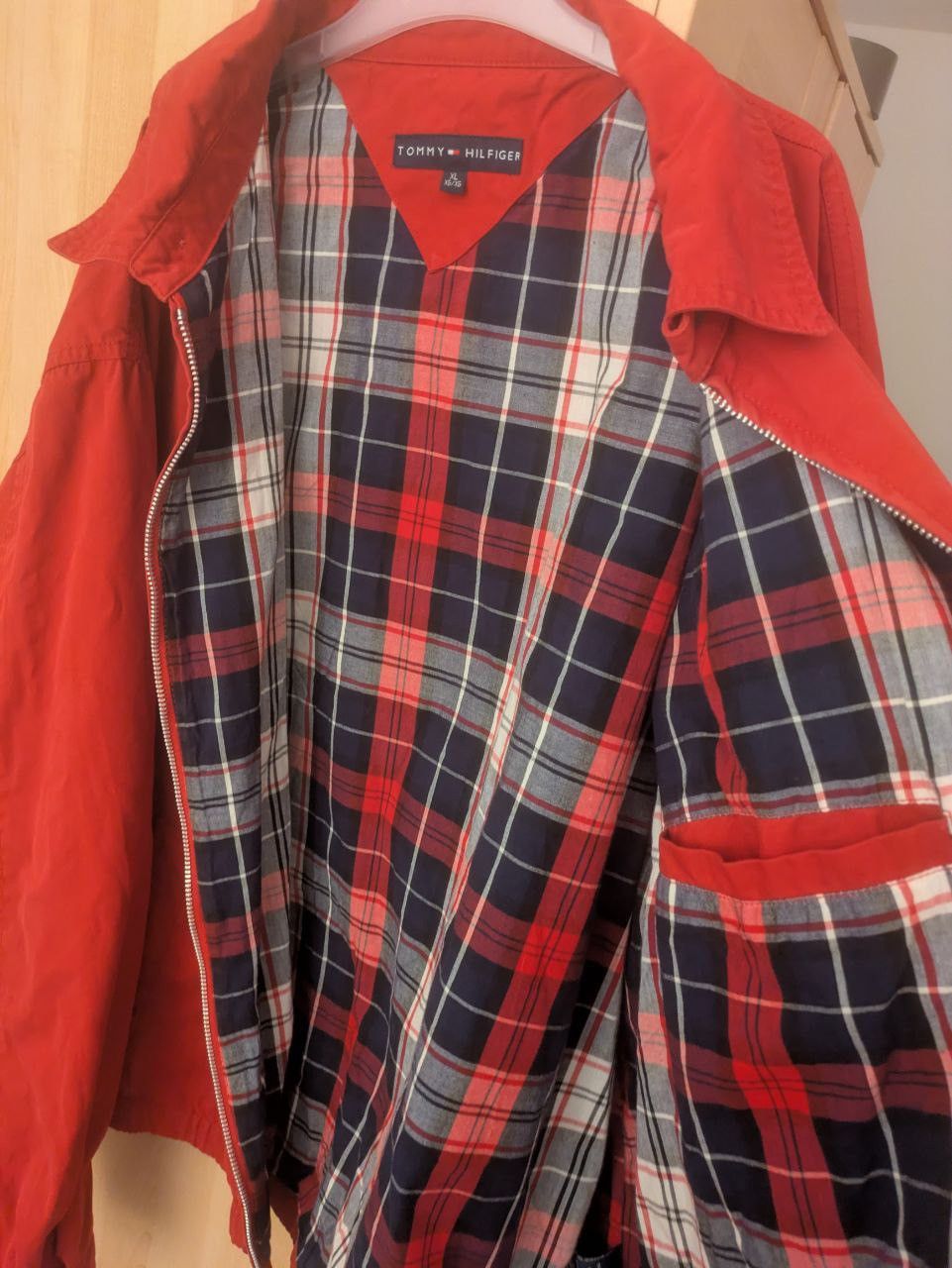 Tommy Hilfiger Tommy Hilfiger Red Harrington Jacket (Vintage 90s) Size US XL / EU 56 / 4 - 2 Thumbnail
