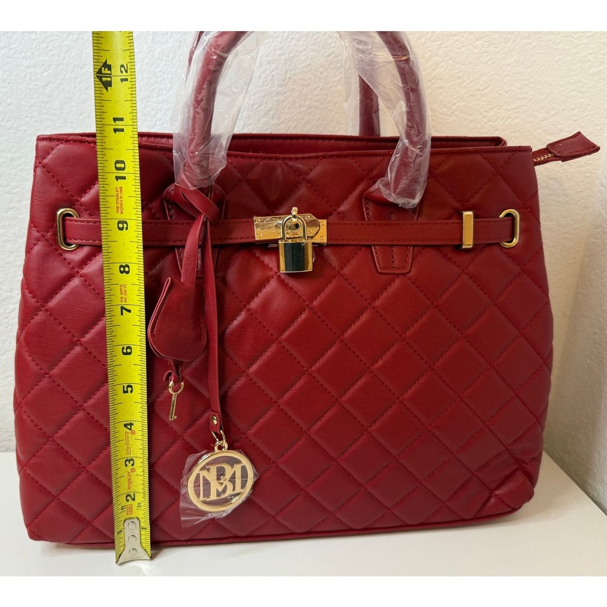 Badgley Mischka BADGLEY MISCHKA Brick RED Diamond Quilted Tote w/ Front Lock Size ONE SIZE - 5 Thumbnail