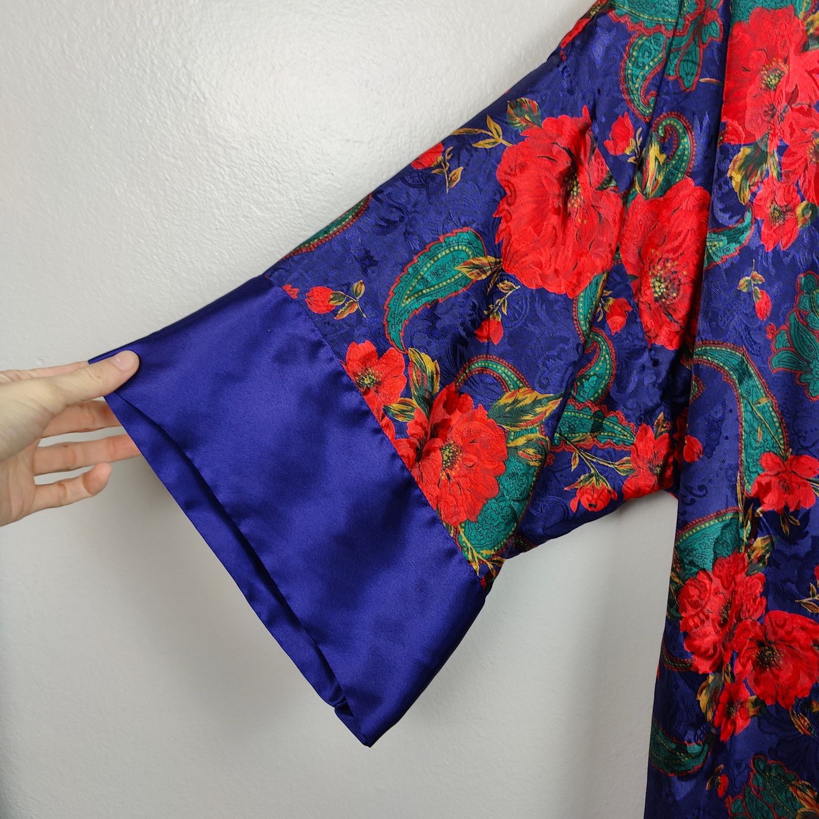 Victoria's Secret Vintage Victoria's Secret Floral Kimono Robe Womens Small Size ONE SIZE - 3 Thumbnail