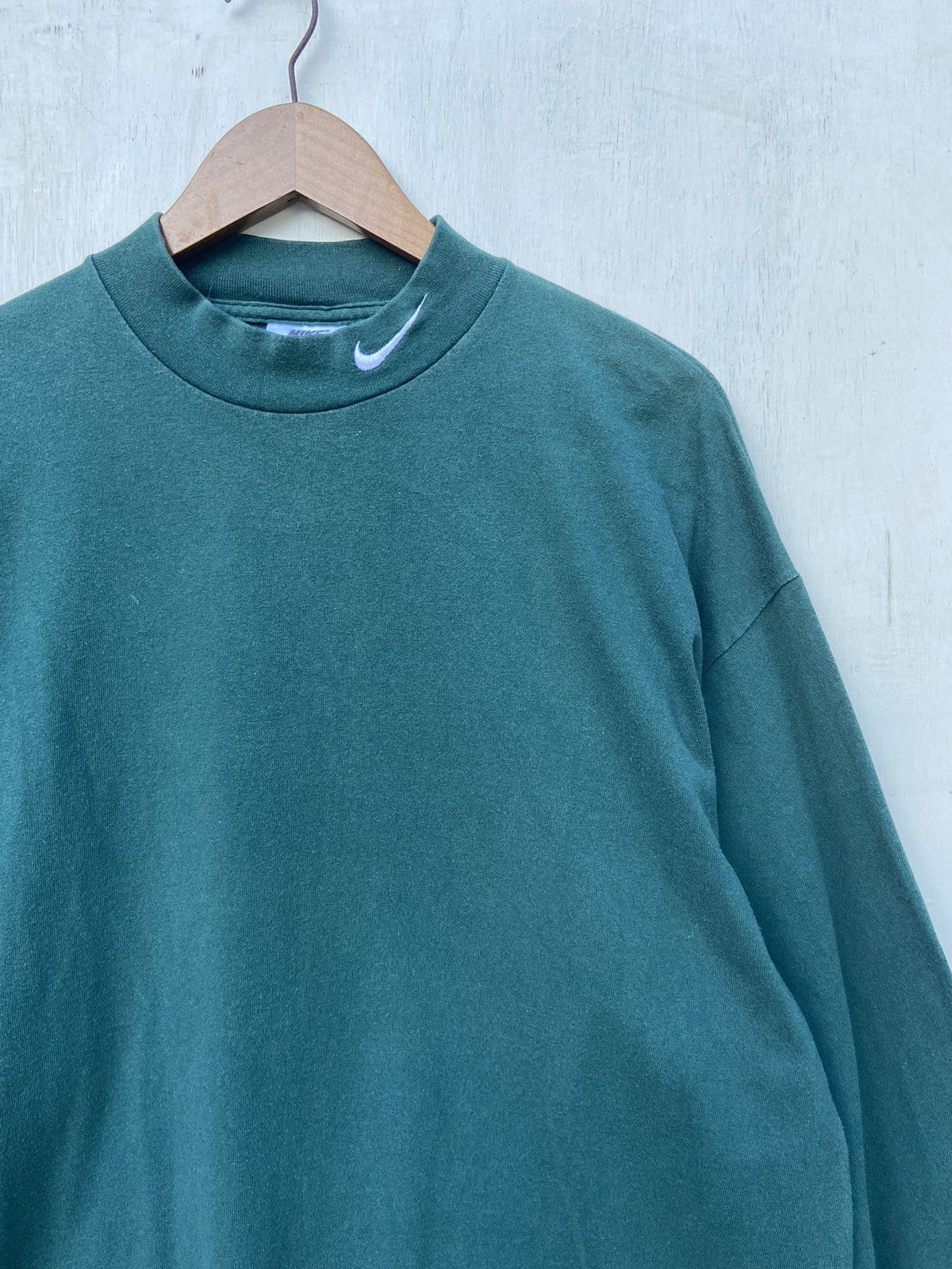 Nike 🔥 Vtg 90s Vintage Nike t shirt small logo long sleeve Size US XL / EU 56 / 4 - 3 Thumbnail