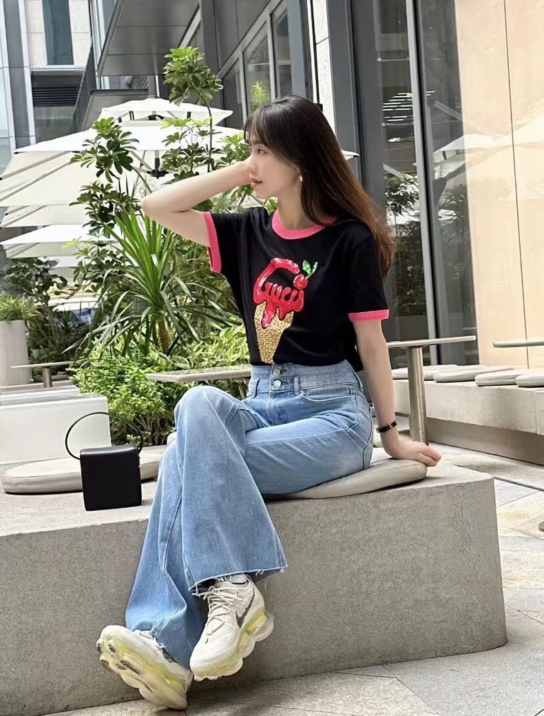 Gucci Gucci Black pattern printed round-neck cotton short-sleeved Size US XS / EU 42 / 0 - 9 Thumbnail