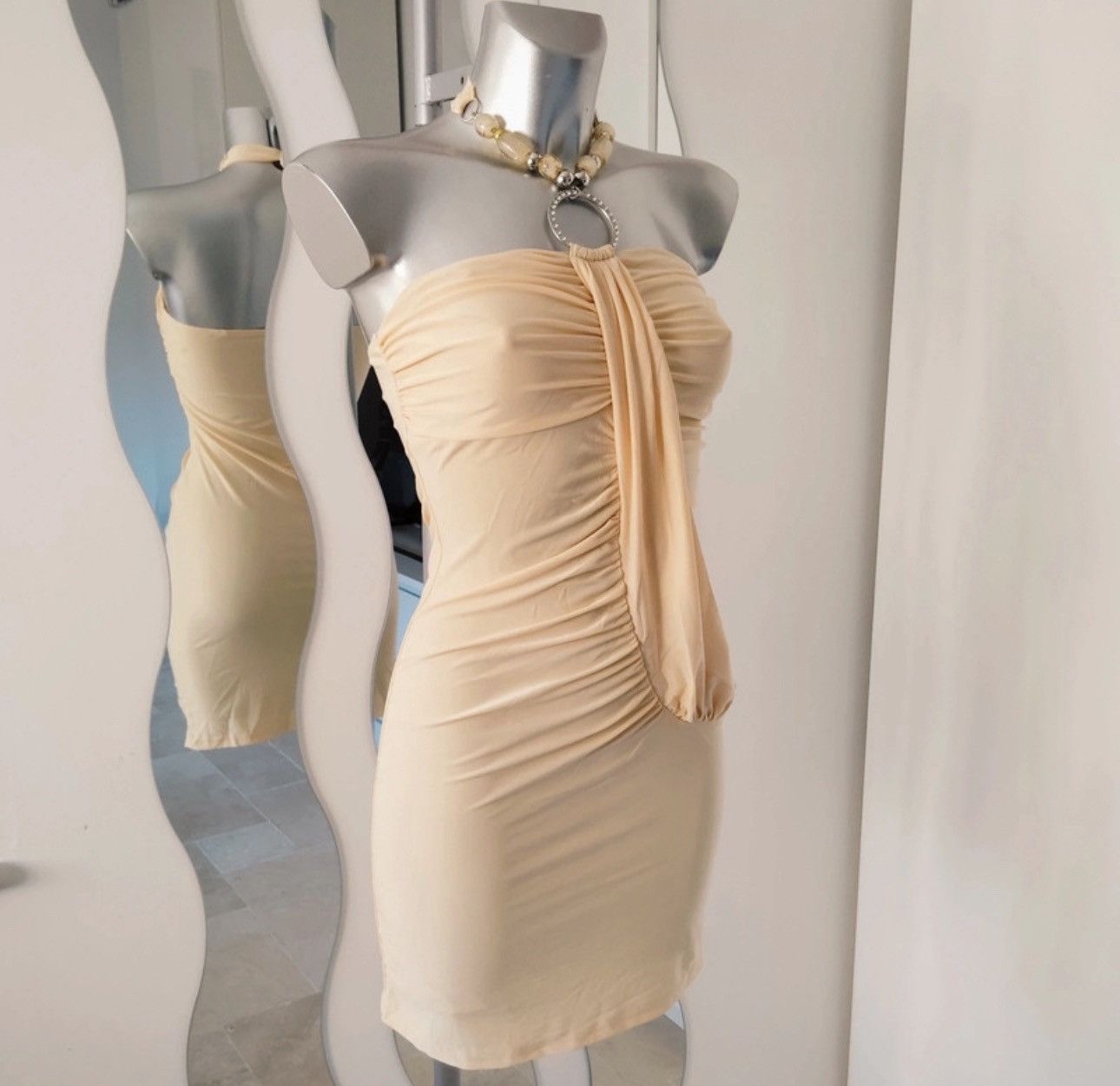 Designer × Vintage Strapless Nude Bodycon Dress Drapped Asymmetric Avantgarde Size XS / US 0-2 / IT 36-38 - 3 Thumbnail