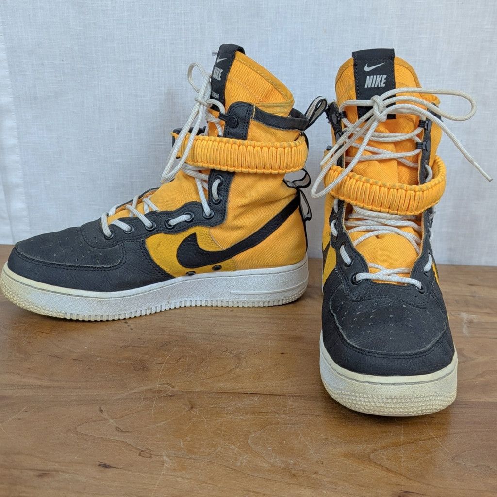 Nike Nike SF Air Force 1 Orange and Black Sneakers US Men's 8 Size US 8 / EU 41 - 3 Thumbnail