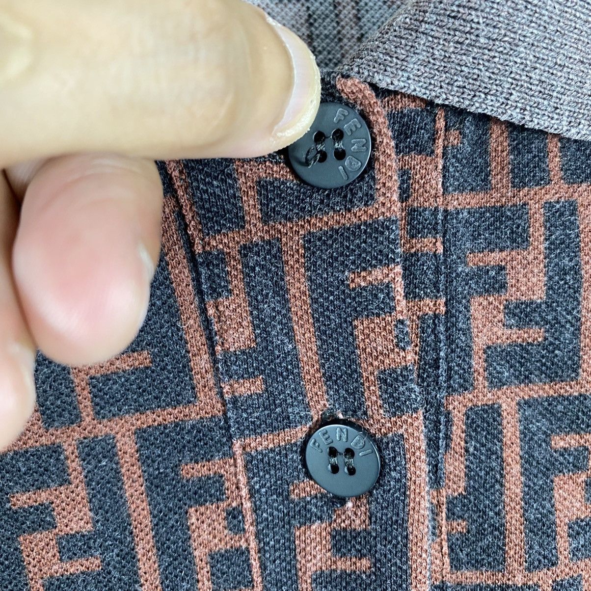 Fendi × Vintage Vintage FENDI Zucca Monogram Polo Shirt Size 3 Made In Italy Size M / US 6-8 / IT 42-44 - 6 Thumbnail