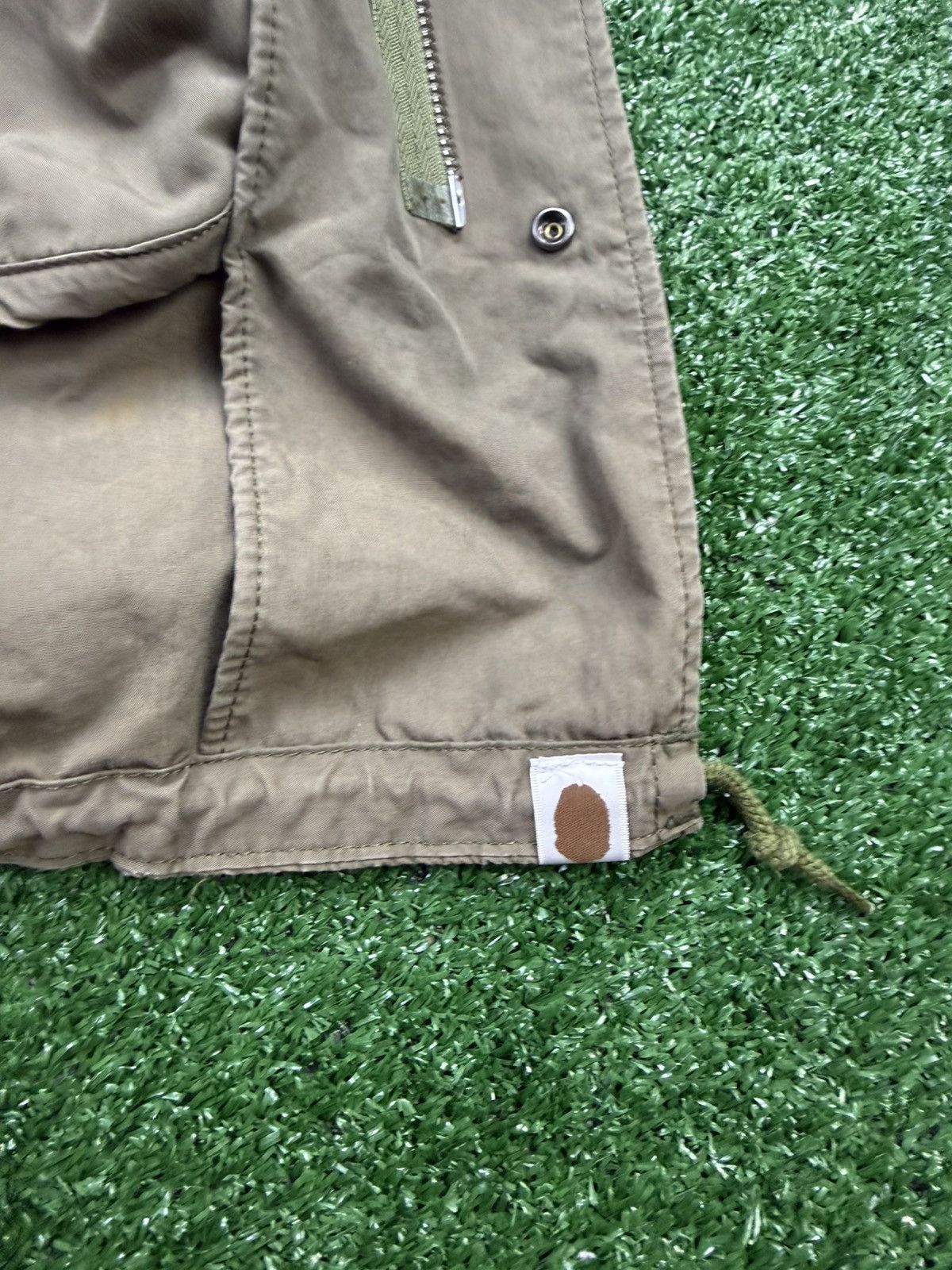 Bape RARE 2009 bape x the who UK flagM51 Fishtail Parka SZ M Size US M / EU 48-50 / 2 - 11 Thumbnail