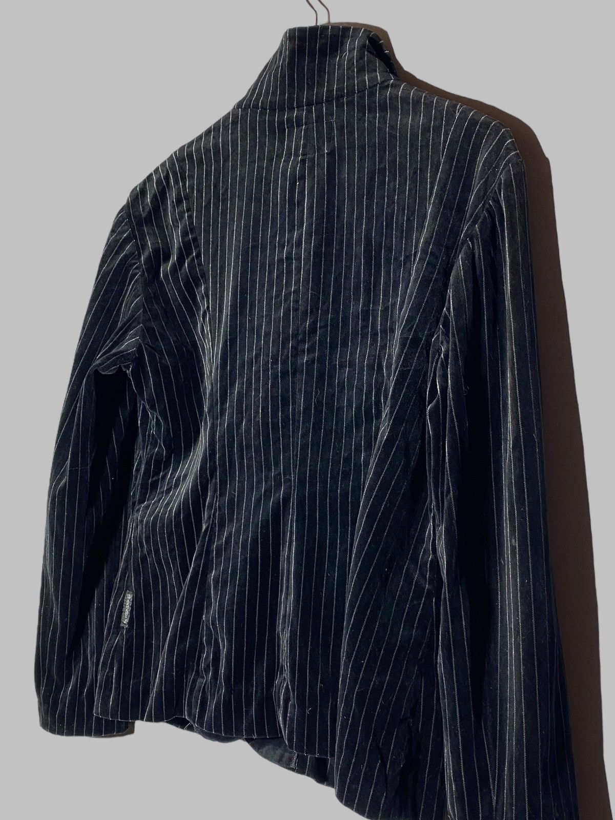 Armani Vintage 90s Armani Jeans Velour Striped Black Women’s Blazer Size M / US 6-8 / IT 42-44 - 21 Thumbnail