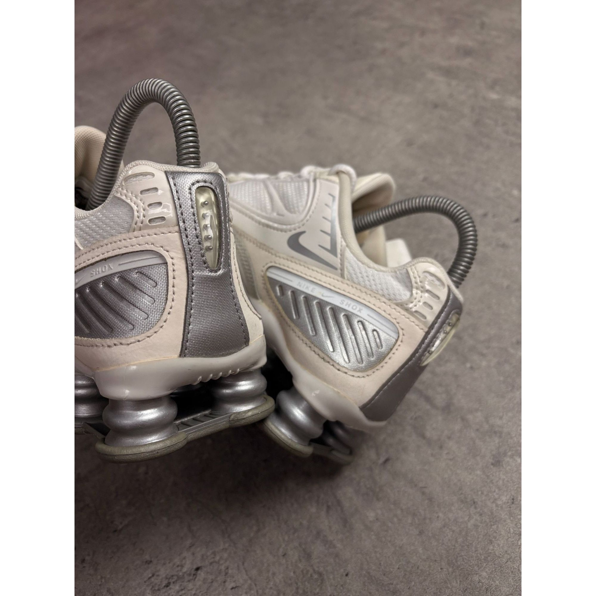 Nike Nike Shox Enigma 9000 Women's Shoes Sail White Silver BQ9001 Size US 6.5 / IT 36.5 - 9 Thumbnail