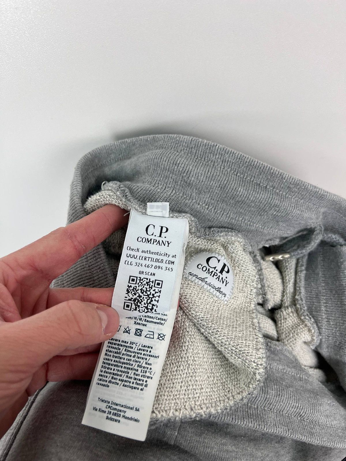 C.P. Company C.P. Company streetwear sweatpants size 30 Size US 30 / EU 46 - 3 Thumbnail