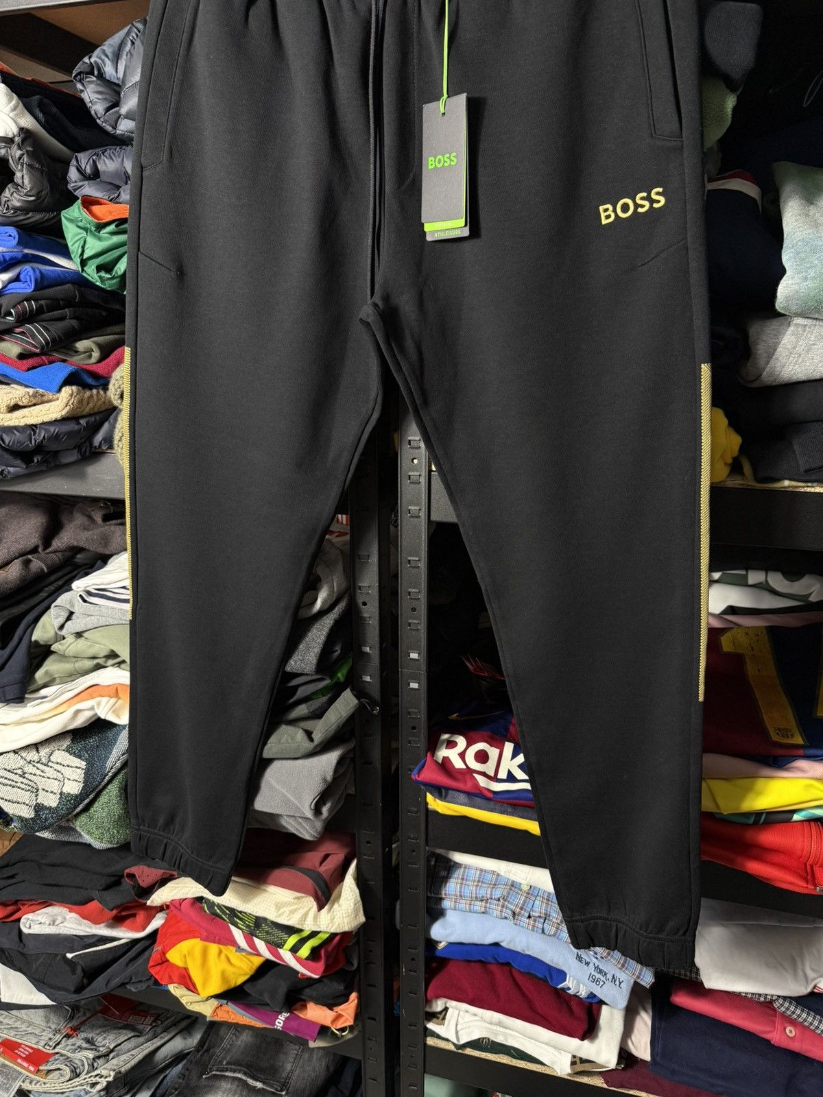 Hugo Boss NWT Hugo Boss Athleisure Joggers Mens M Black Sweatpants Size US 32 / EU 48 - 3 Thumbnail