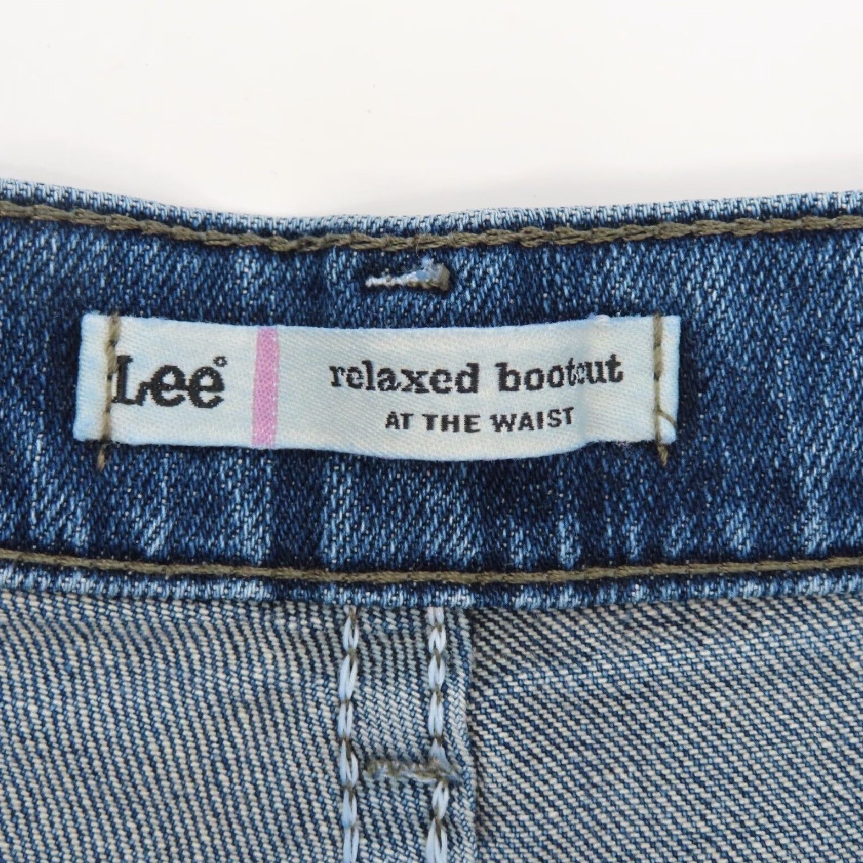 Lee Lee Womens Jeans 10S Bootcut Relaxed Mid Wash Denim Cotton 5-Pocket 10 Regular Shorts Short 30" Inseam Blue jeans Size 32" / US 10 / IT 46 - 7 Thumbnail