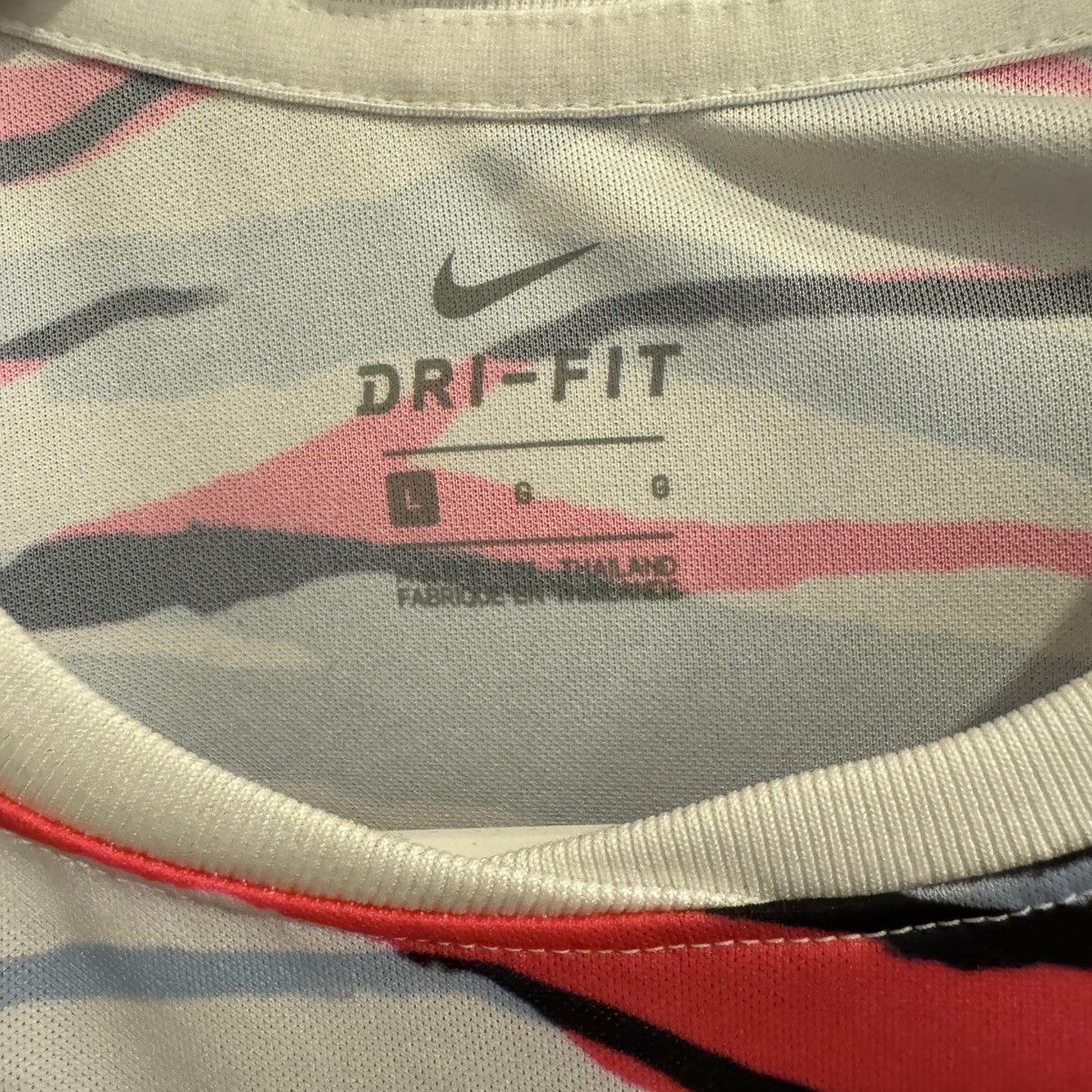 Nike Women’s South Korea Home Kit (2020 Season) - L Size US L / EU 52-54 / 3 - 3 Thumbnail