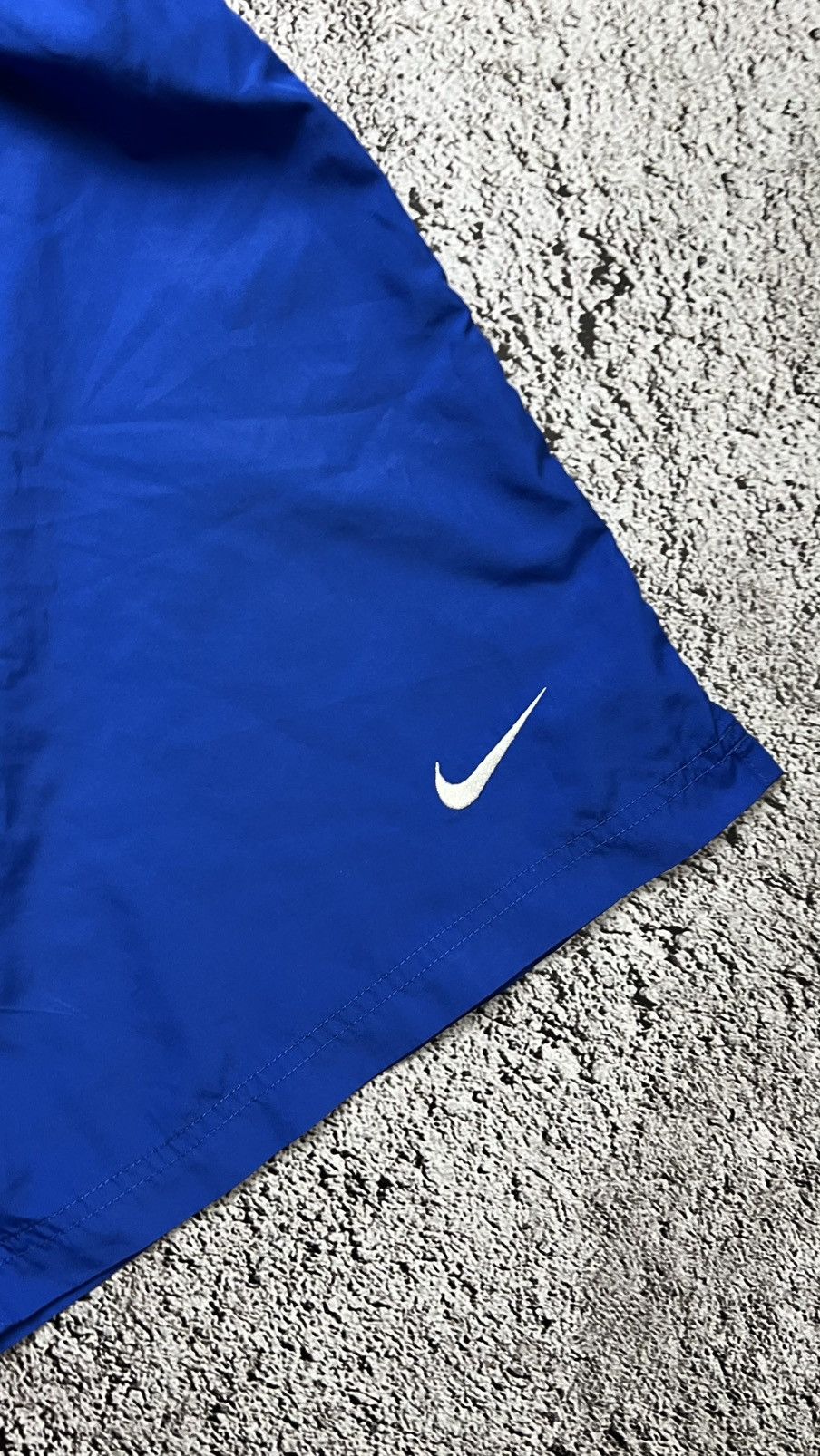 Nike VTG 90’s FC Basel 1983 nike shorts Size US 34 / EU 50 - 3 Thumbnail