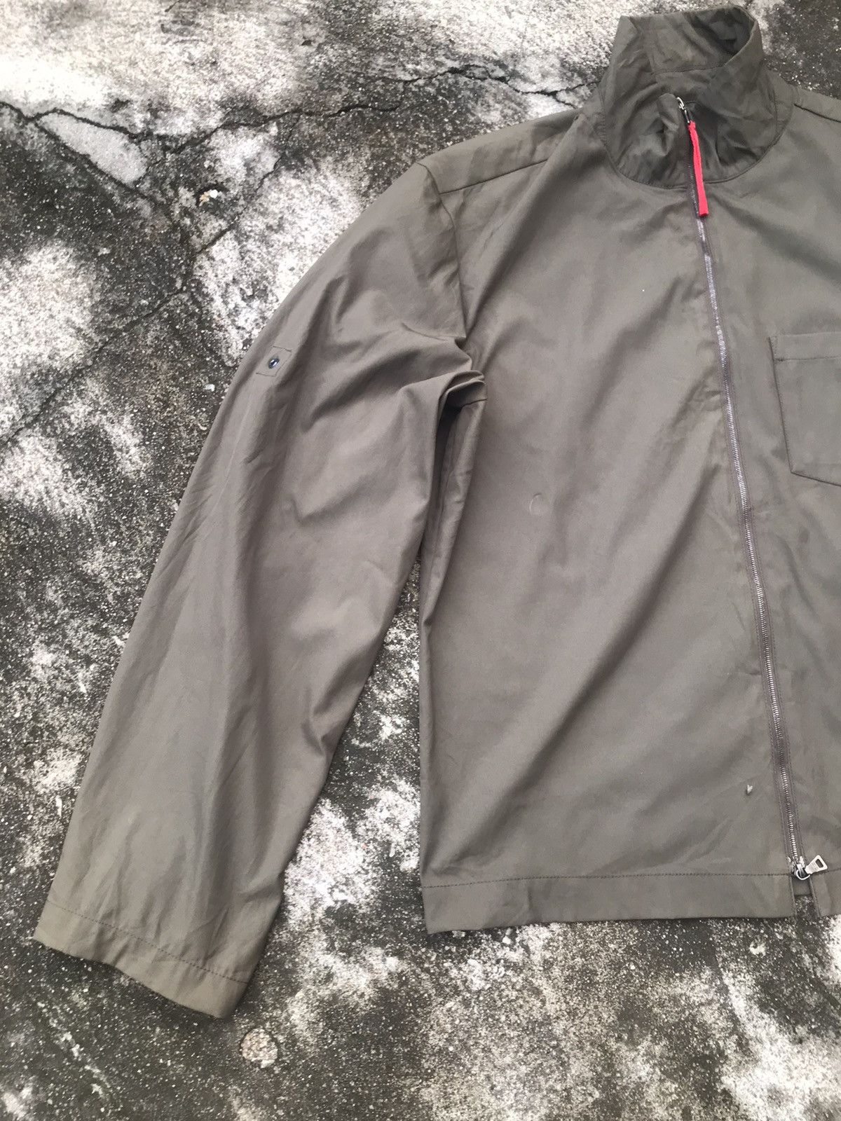 Prada Prada Nylon Zipper Jacket Size US M / EU 48-50 / 2 - 4 Thumbnail