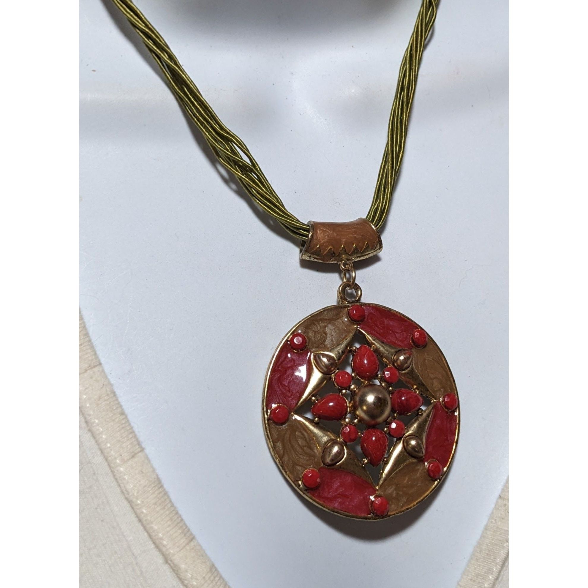 Other Red And Gold Bohemian Medallion Necklace Size ONE SIZE - 9 Thumbnail