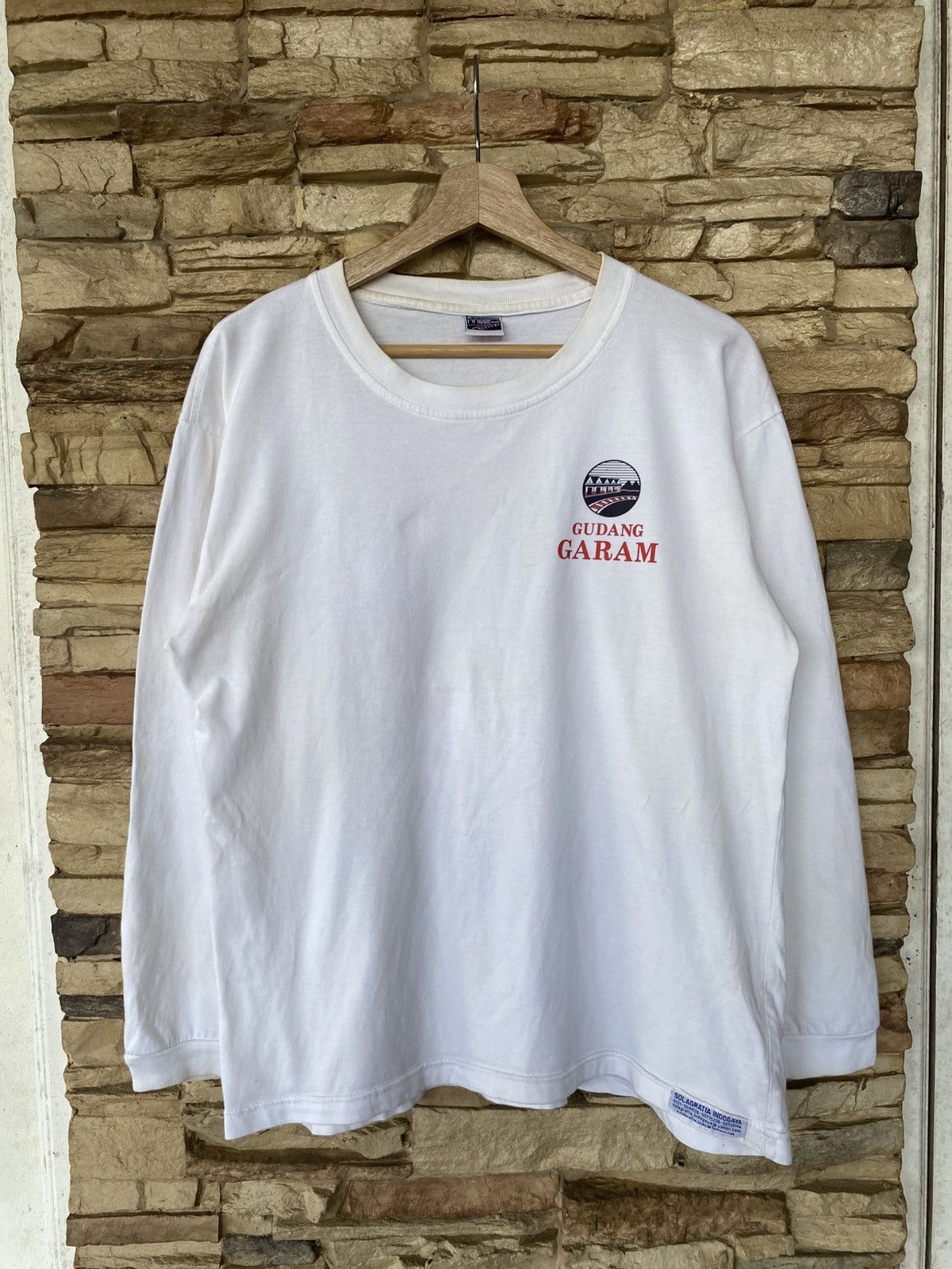 Vintage Vintage Gudang Garam Long Sleeve Tees Size US M / EU 48-50 / 2 - 1 Thumbnail