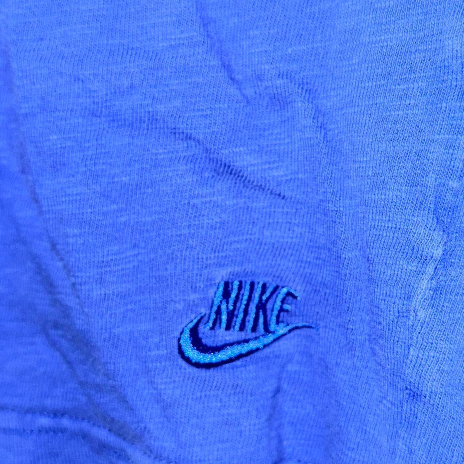 Nike Vintage Nike Sportswear Duke Pocket T shirt size S Size US S / EU 44-46 / 1 - 4 Thumbnail